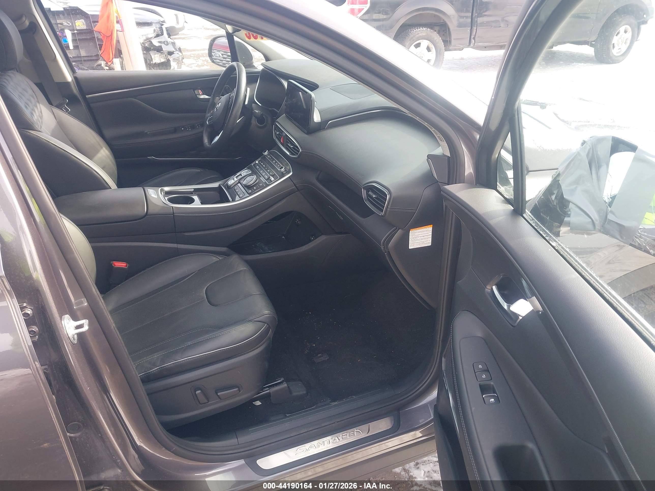 HYUNDAI SANTA image 5