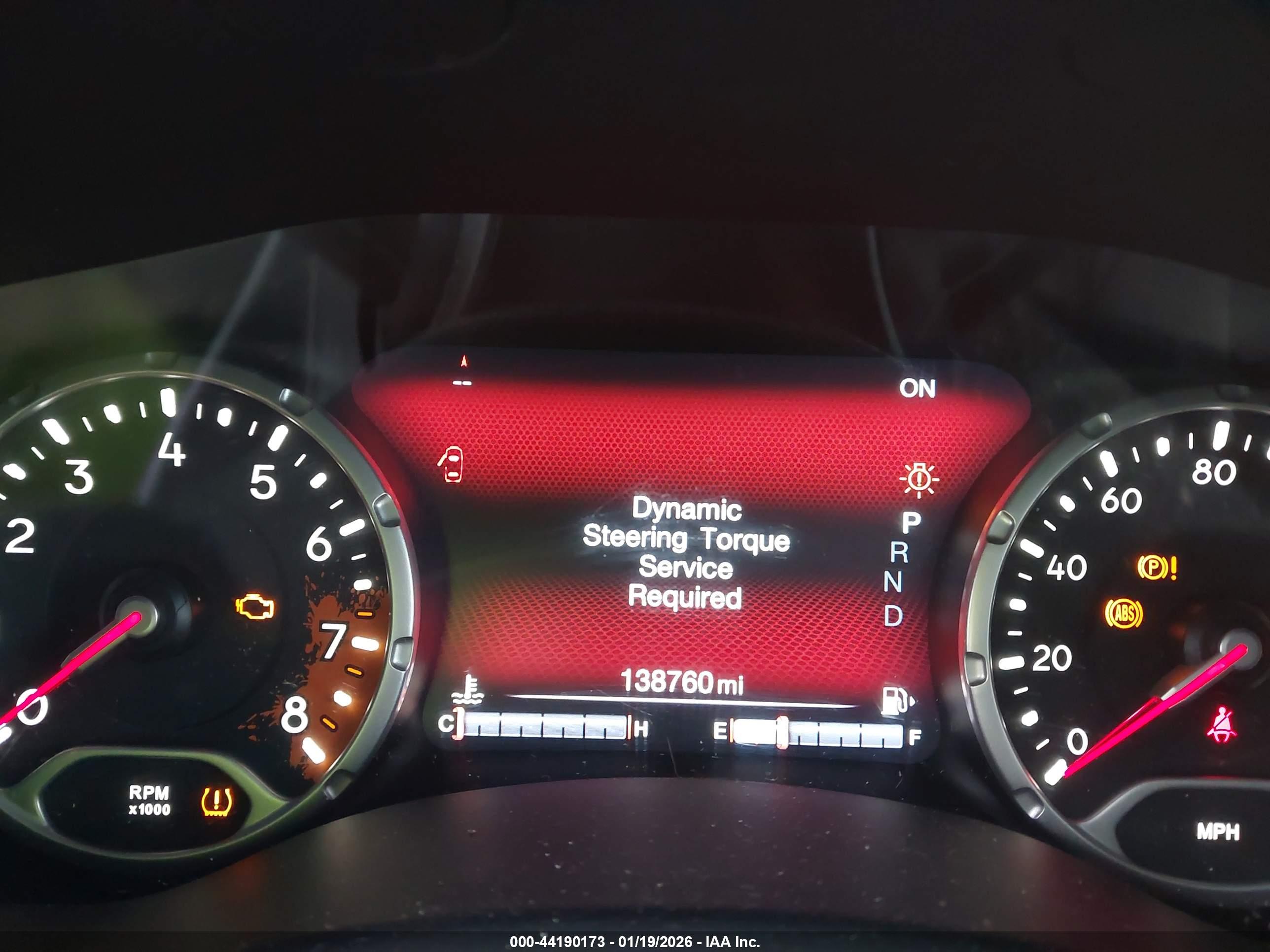 JEEP RENEGADE image 7
