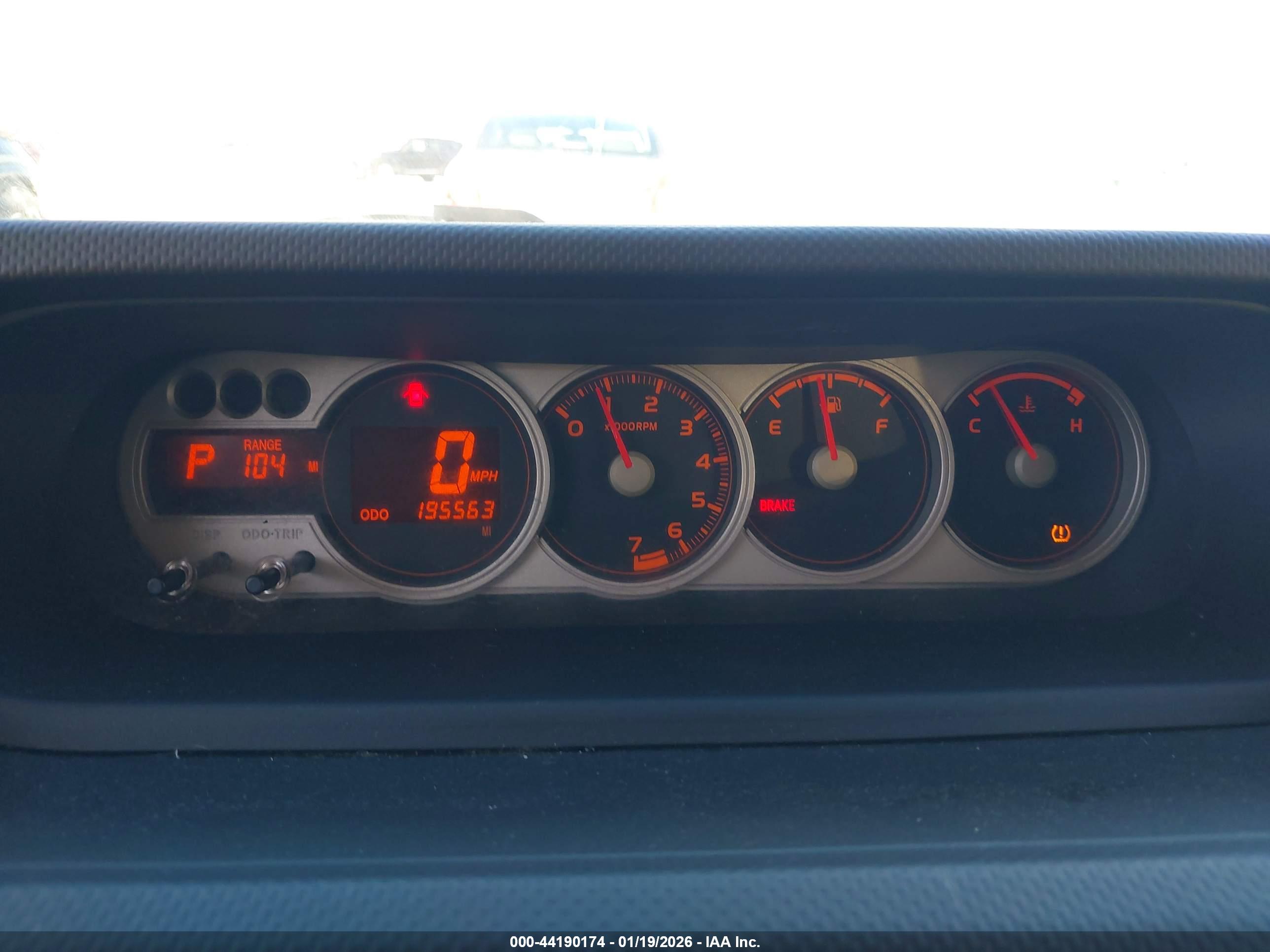 SCION XB image 7