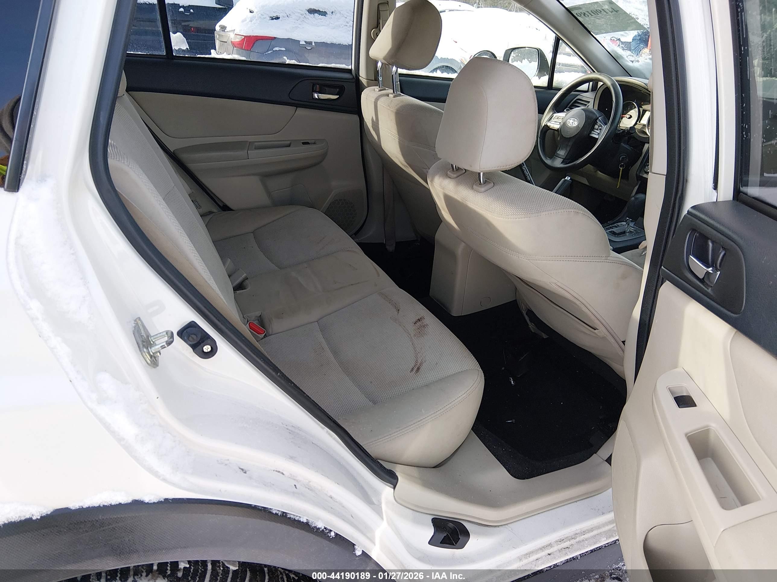 SUBARU XV image 8