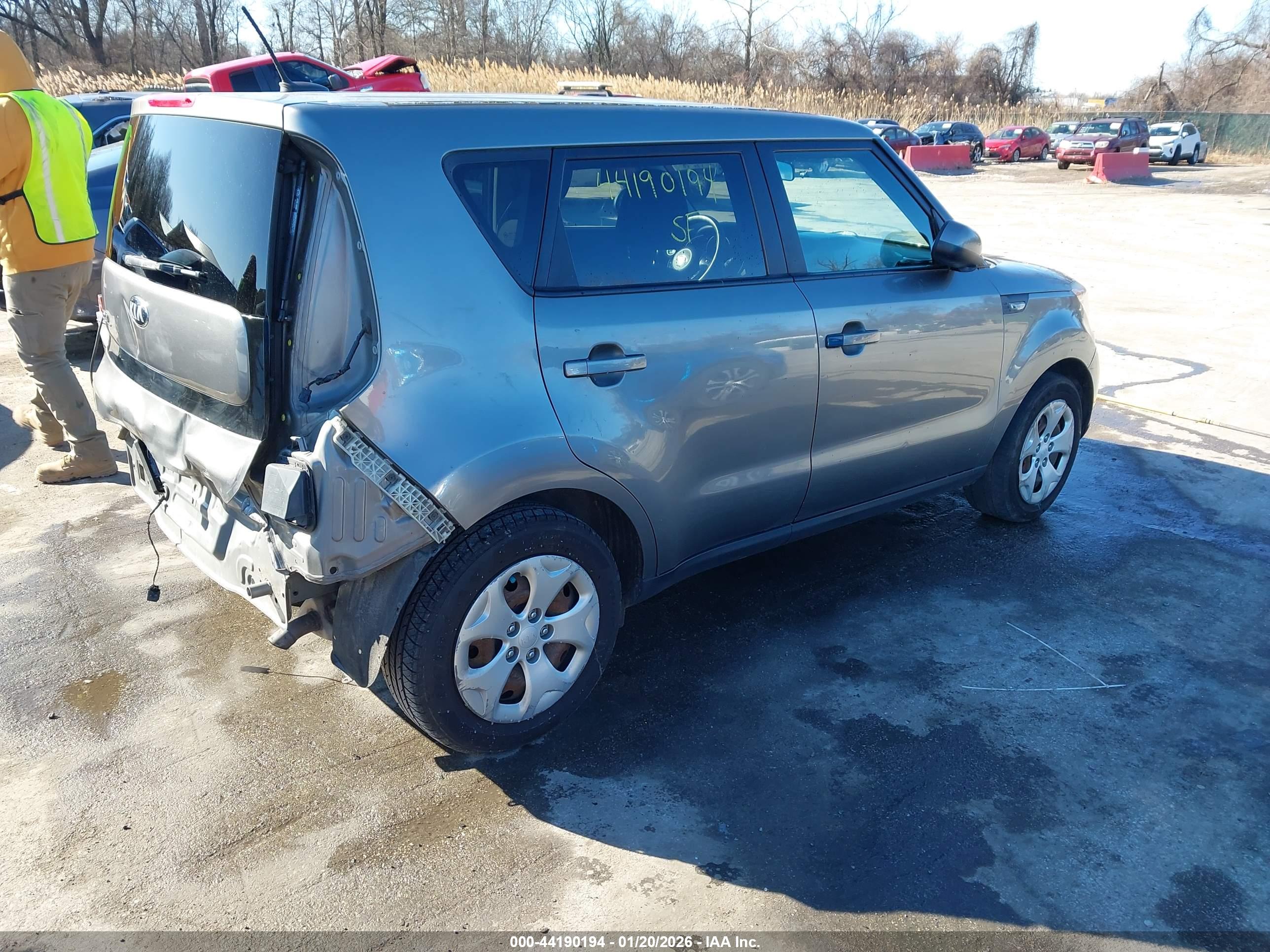 KIA SOUL image 4