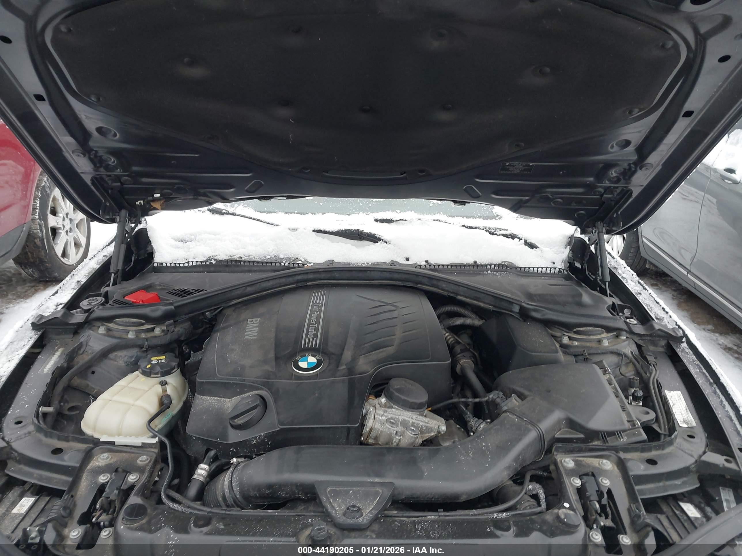 BMW 335I image 10