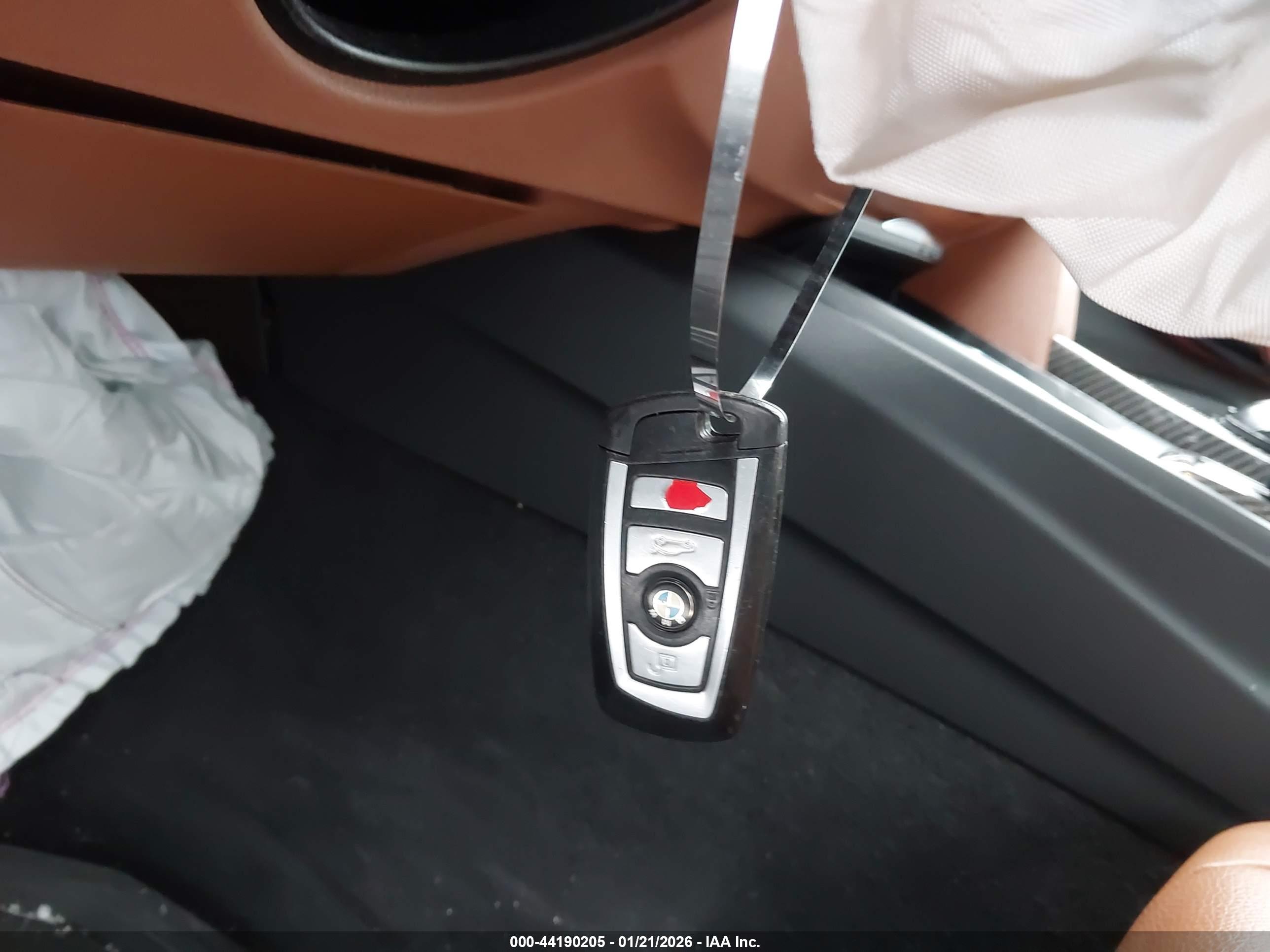 BMW 335I image 11