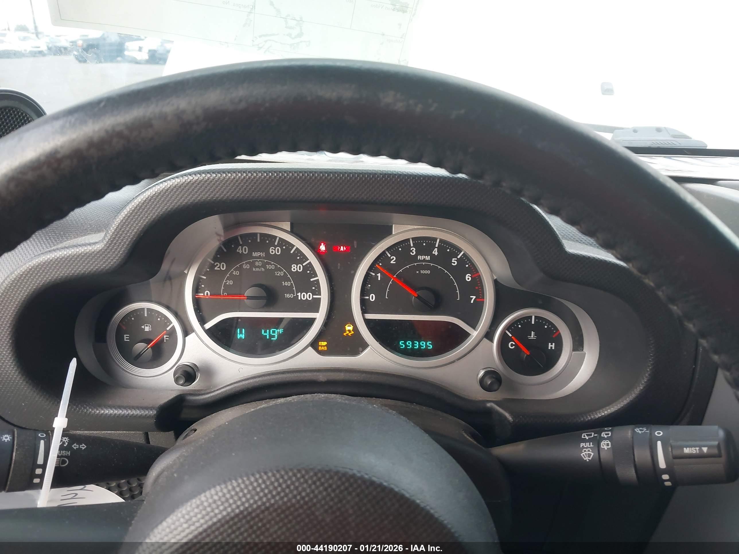 JEEP WRANGLER image 7