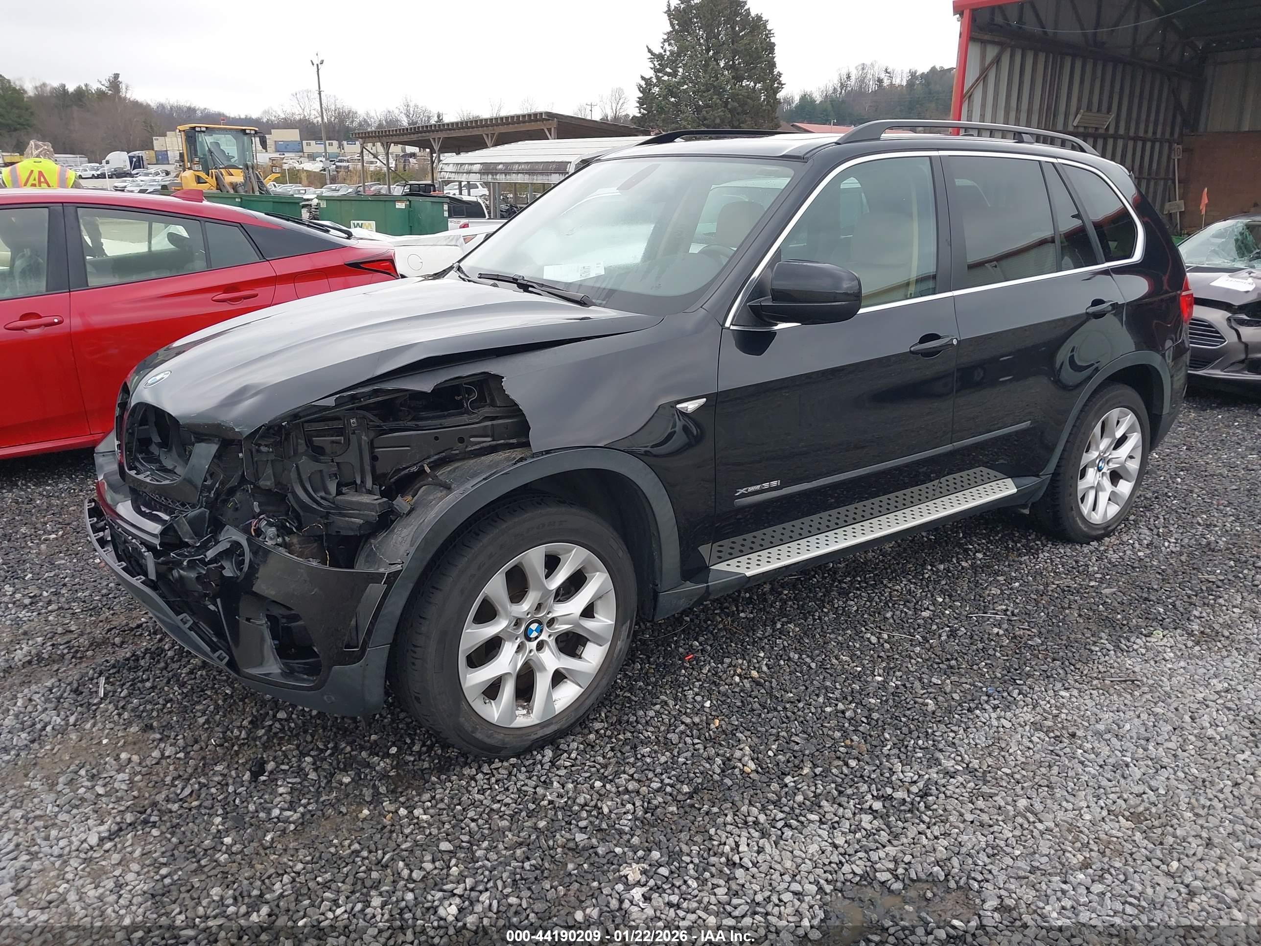 BMW X5 image 2
