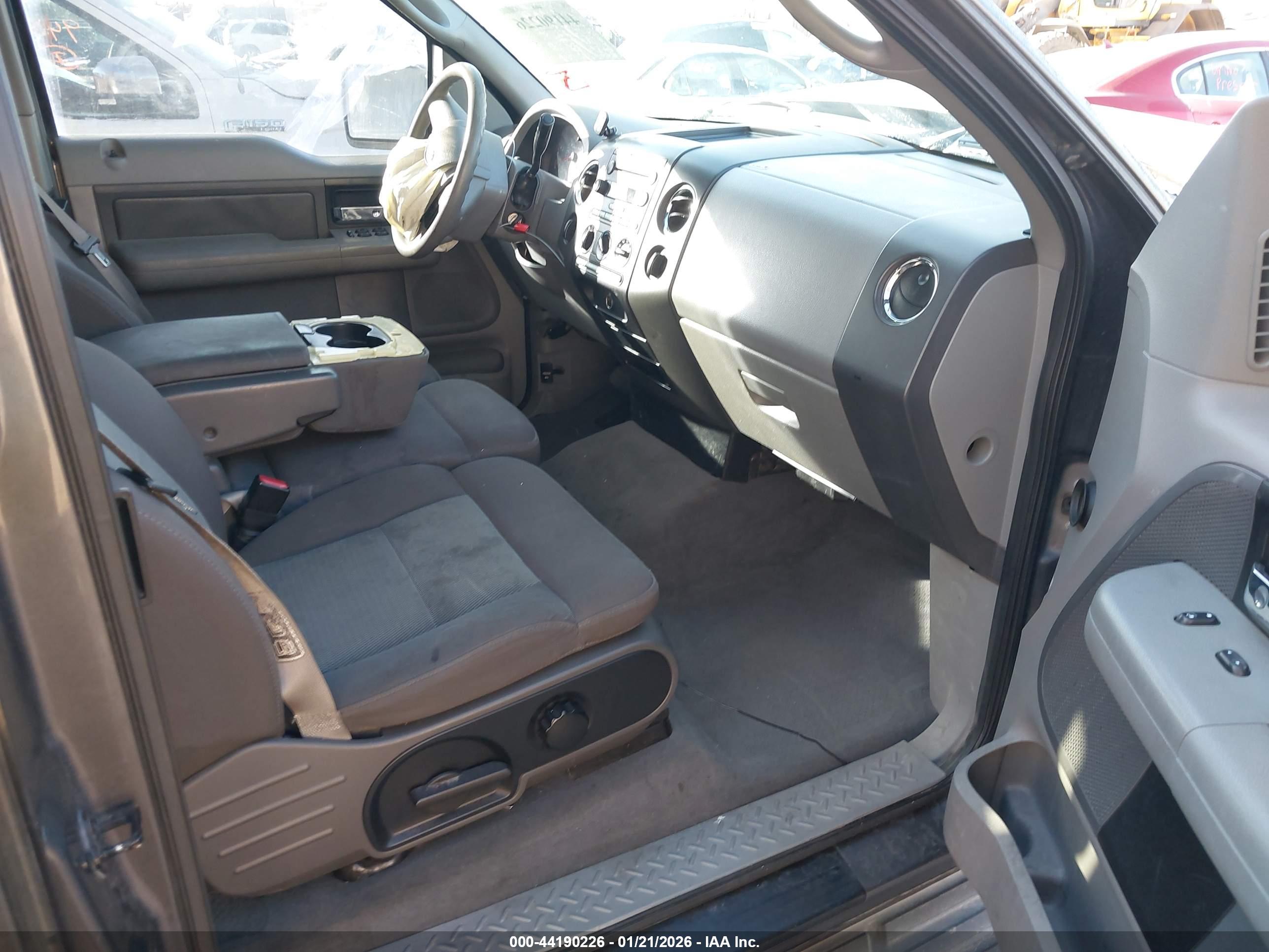 FORD F-150 image 5