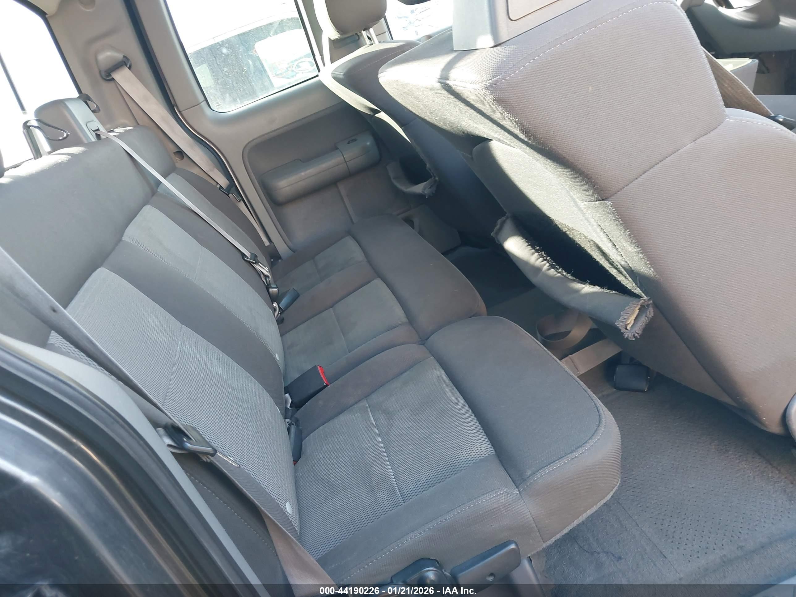 FORD F-150 image 8