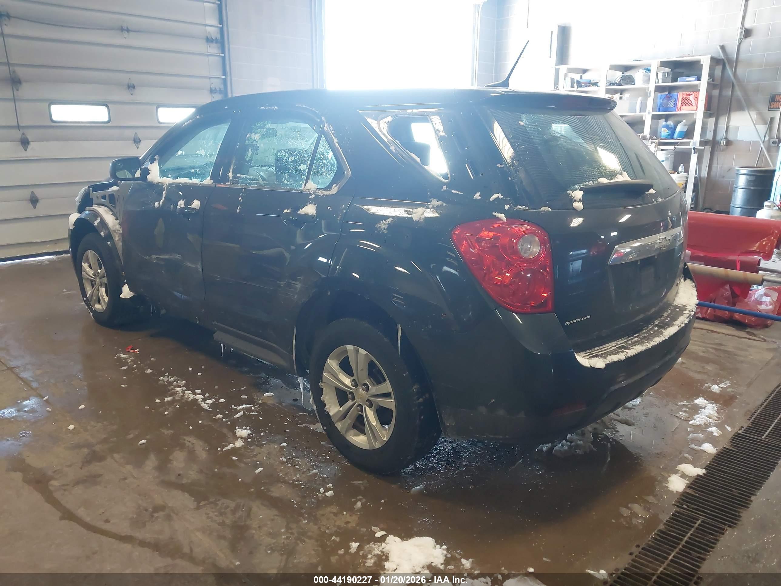 CHEVROLET EQUINOX image 3