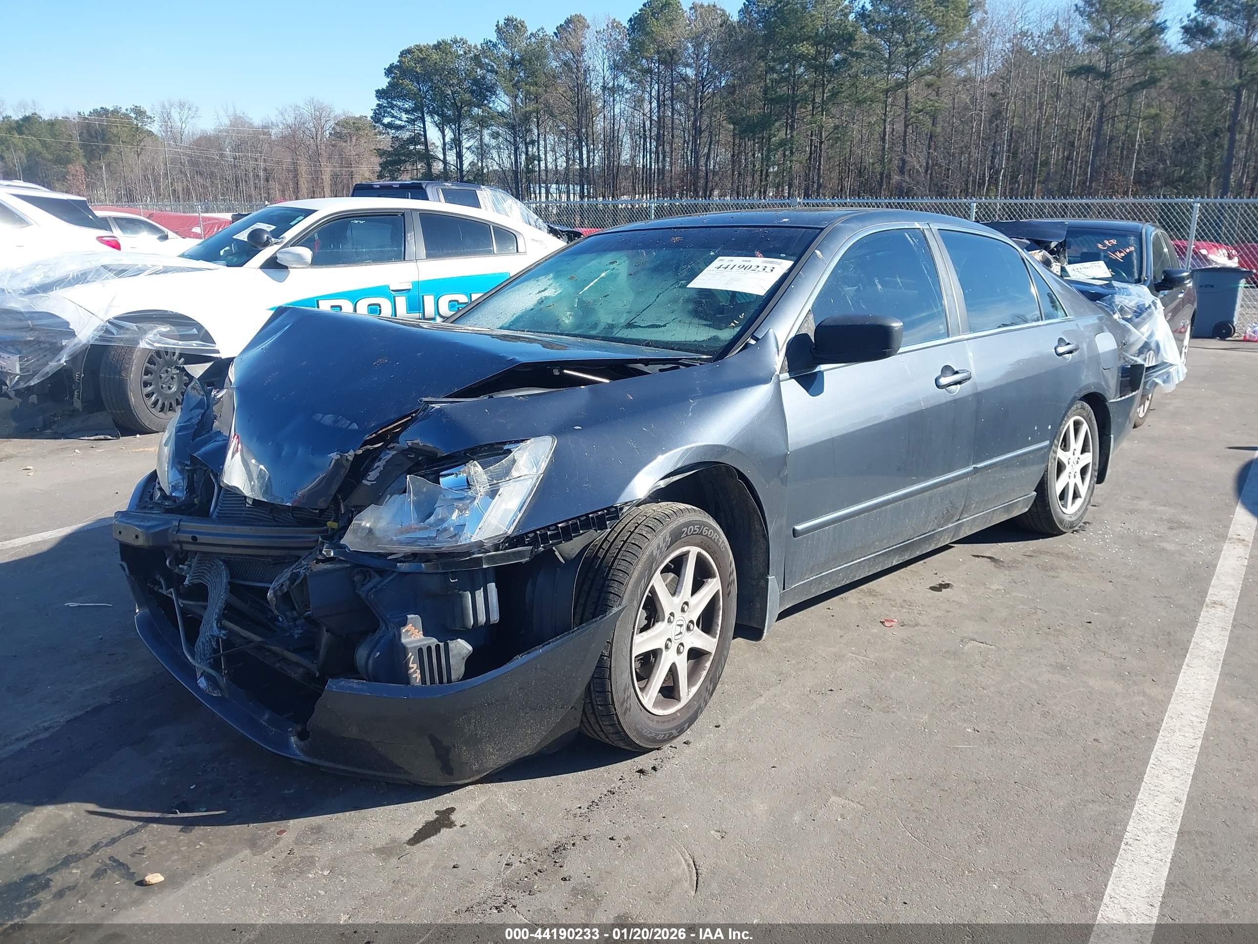 HONDA ACCORD image 2