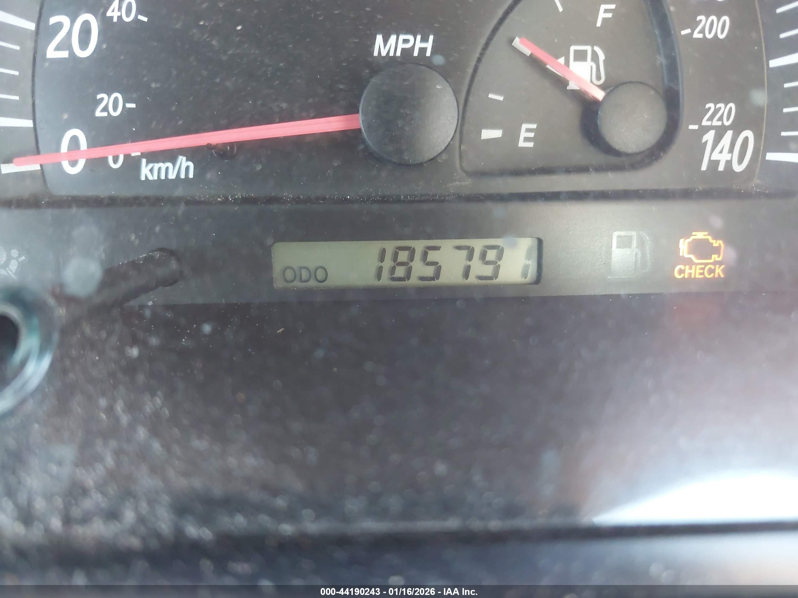 TOYOTA CAMRY image 7