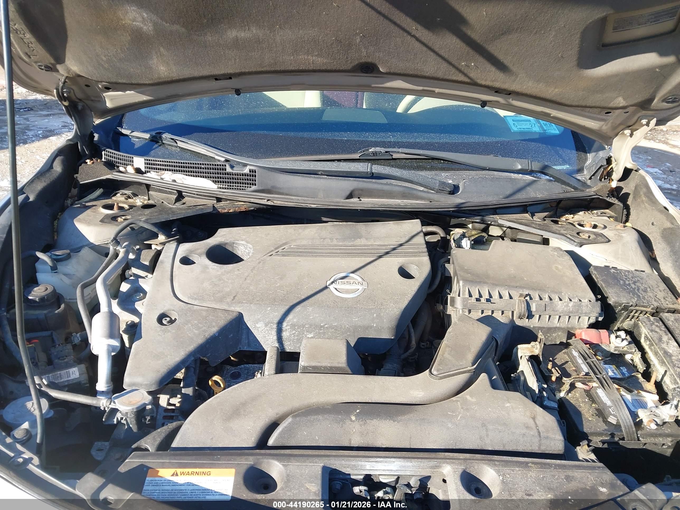 NISSAN ALTIMA image 10