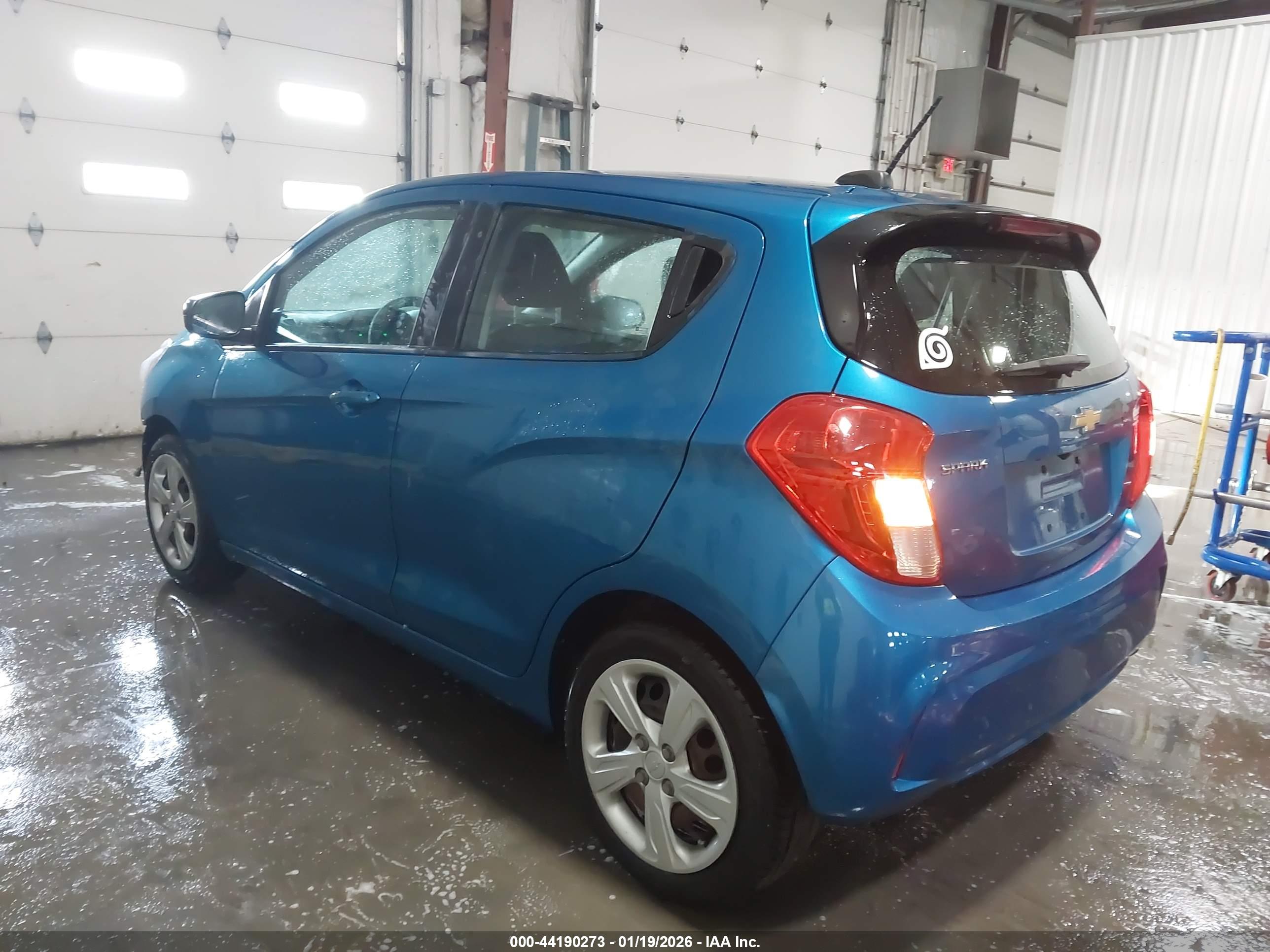 CHEVROLET SPARK image 3