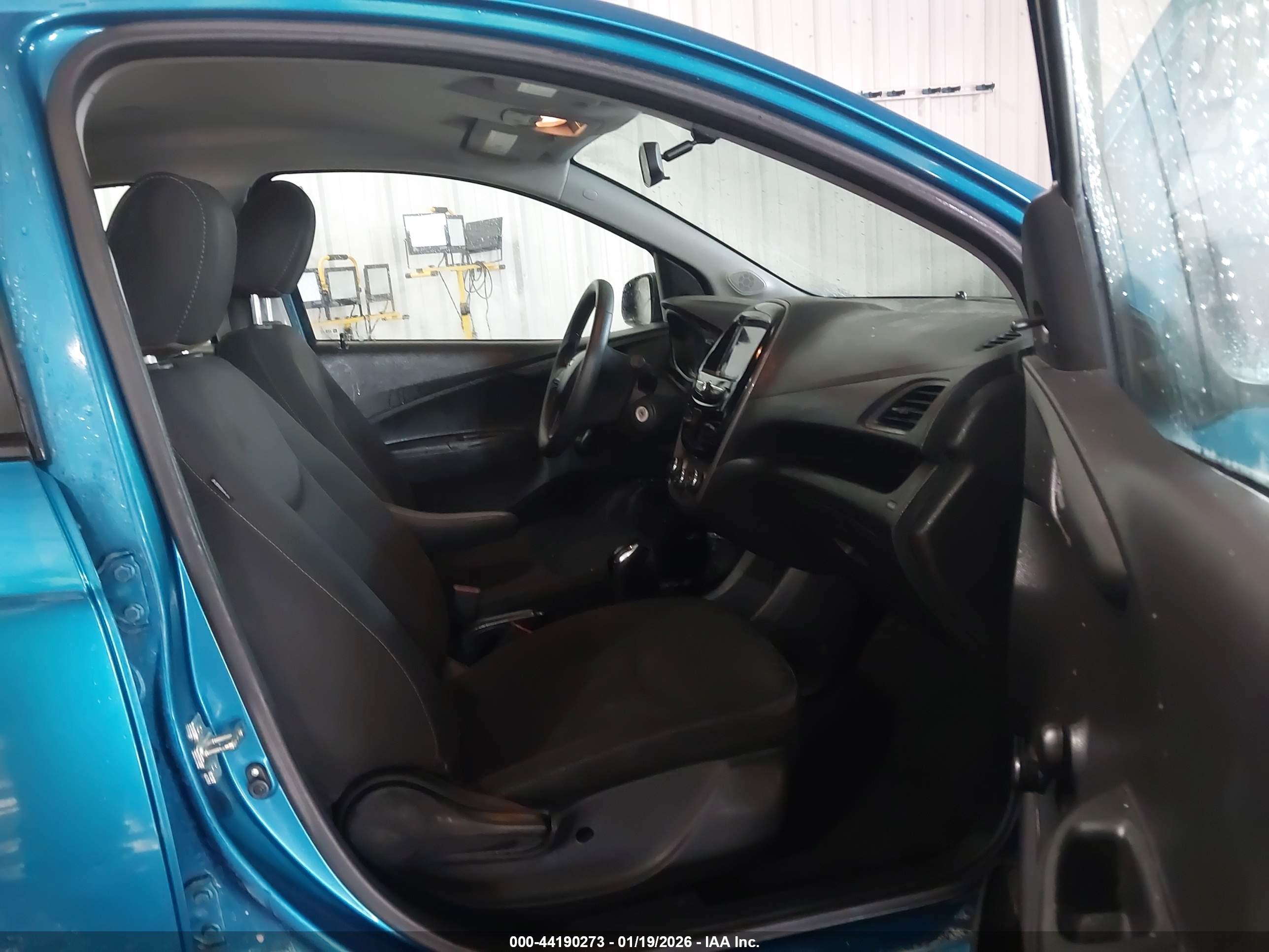 CHEVROLET SPARK image 5