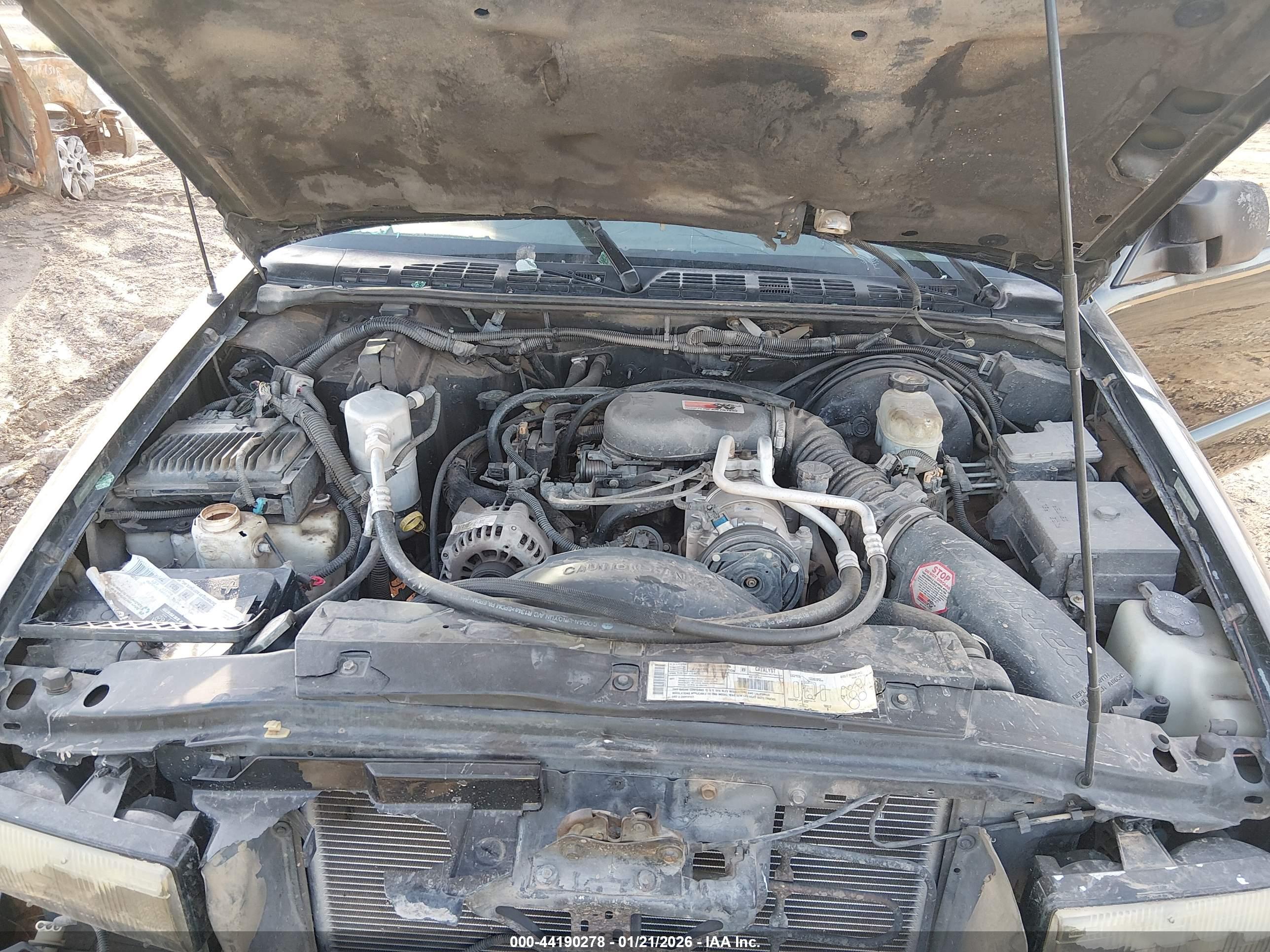 CHEVROLET BLAZER image 10