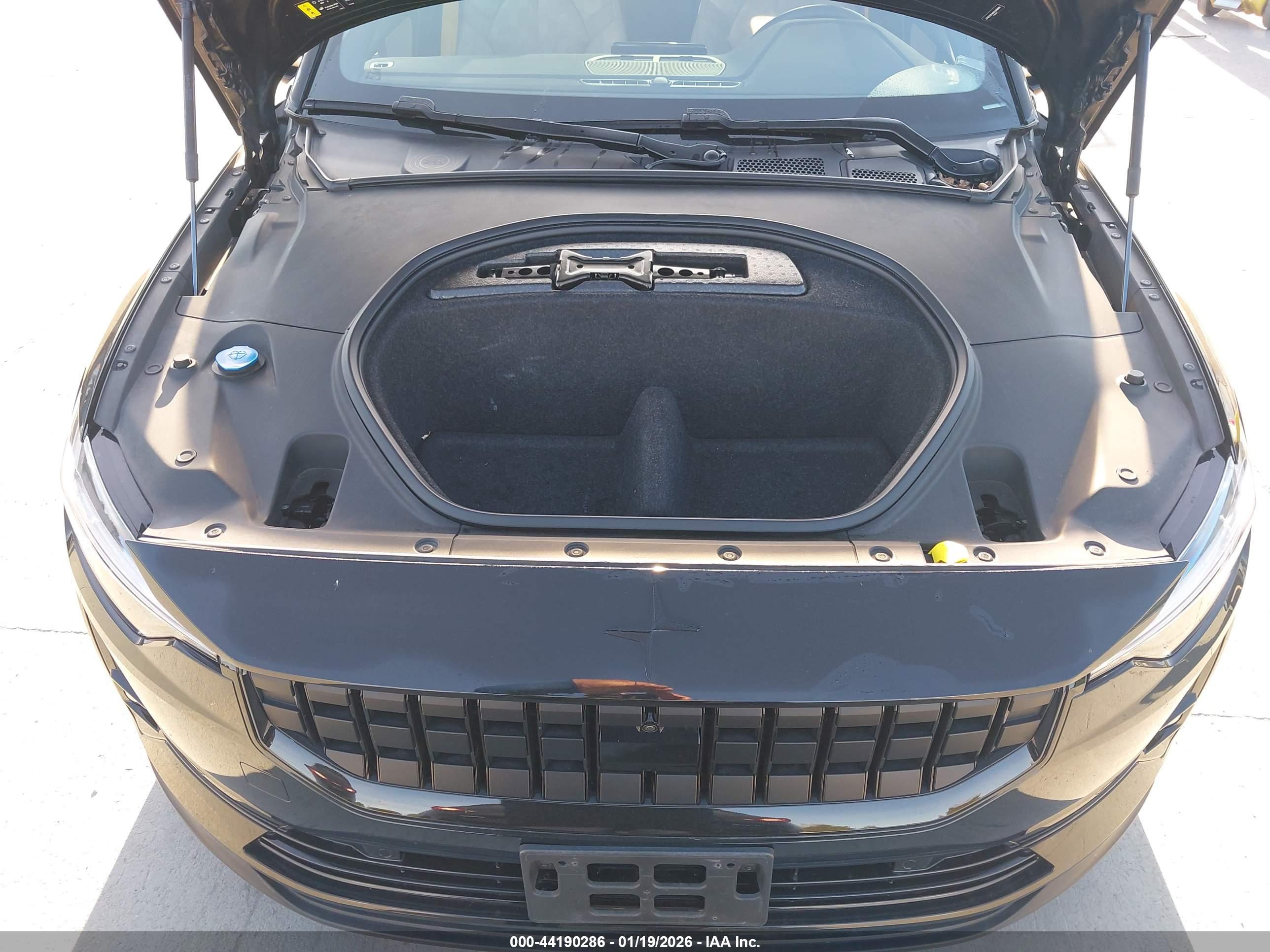 POLESTAR 2 image 10