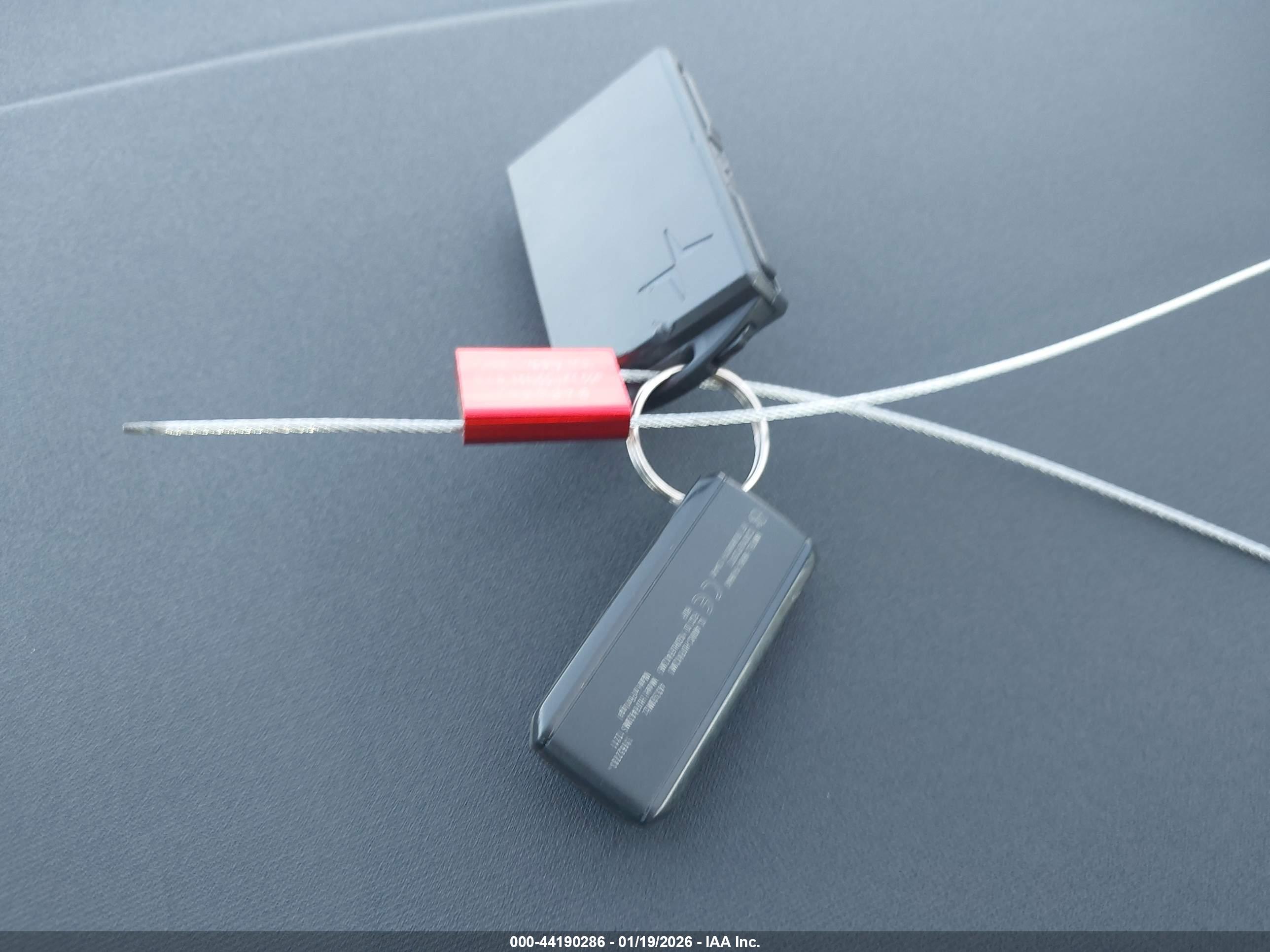 POLESTAR 2 image 11