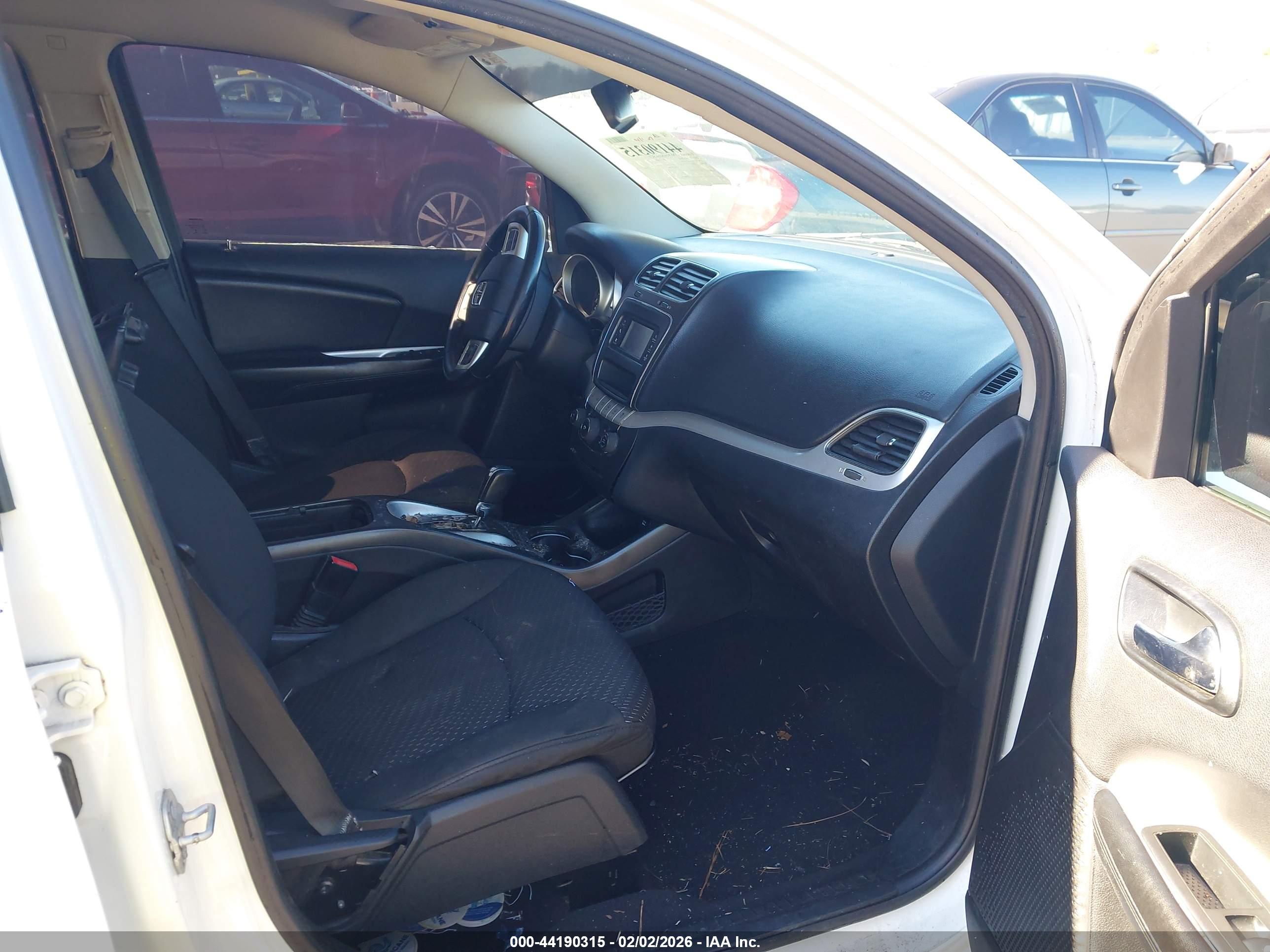DODGE JOURNEY image 5