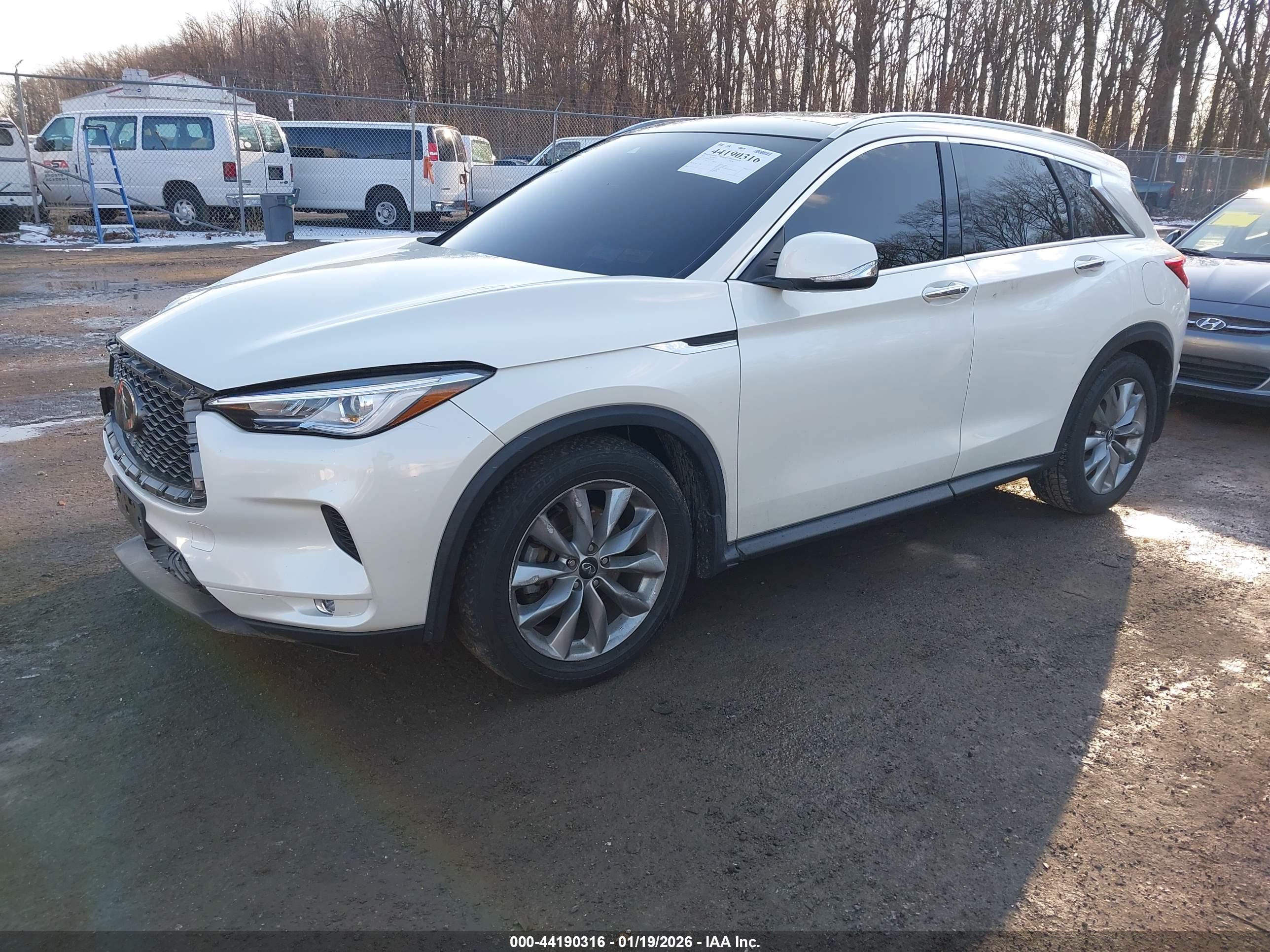 INFINITI QX50 image 2