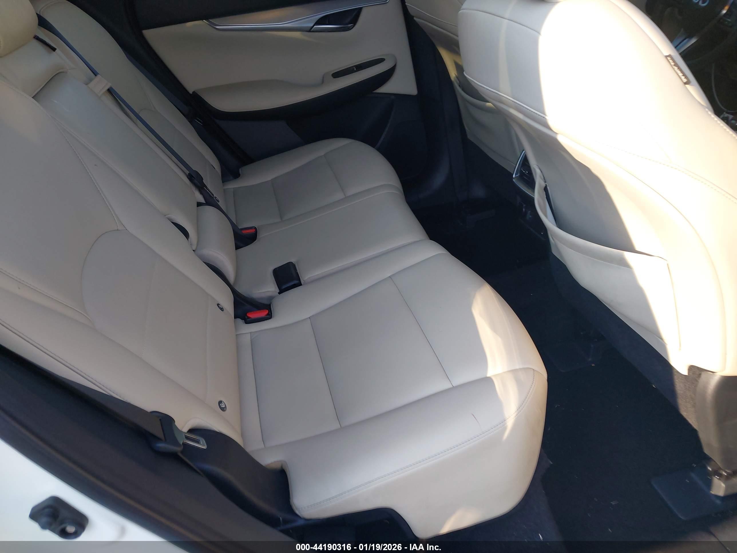 INFINITI QX50 image 8