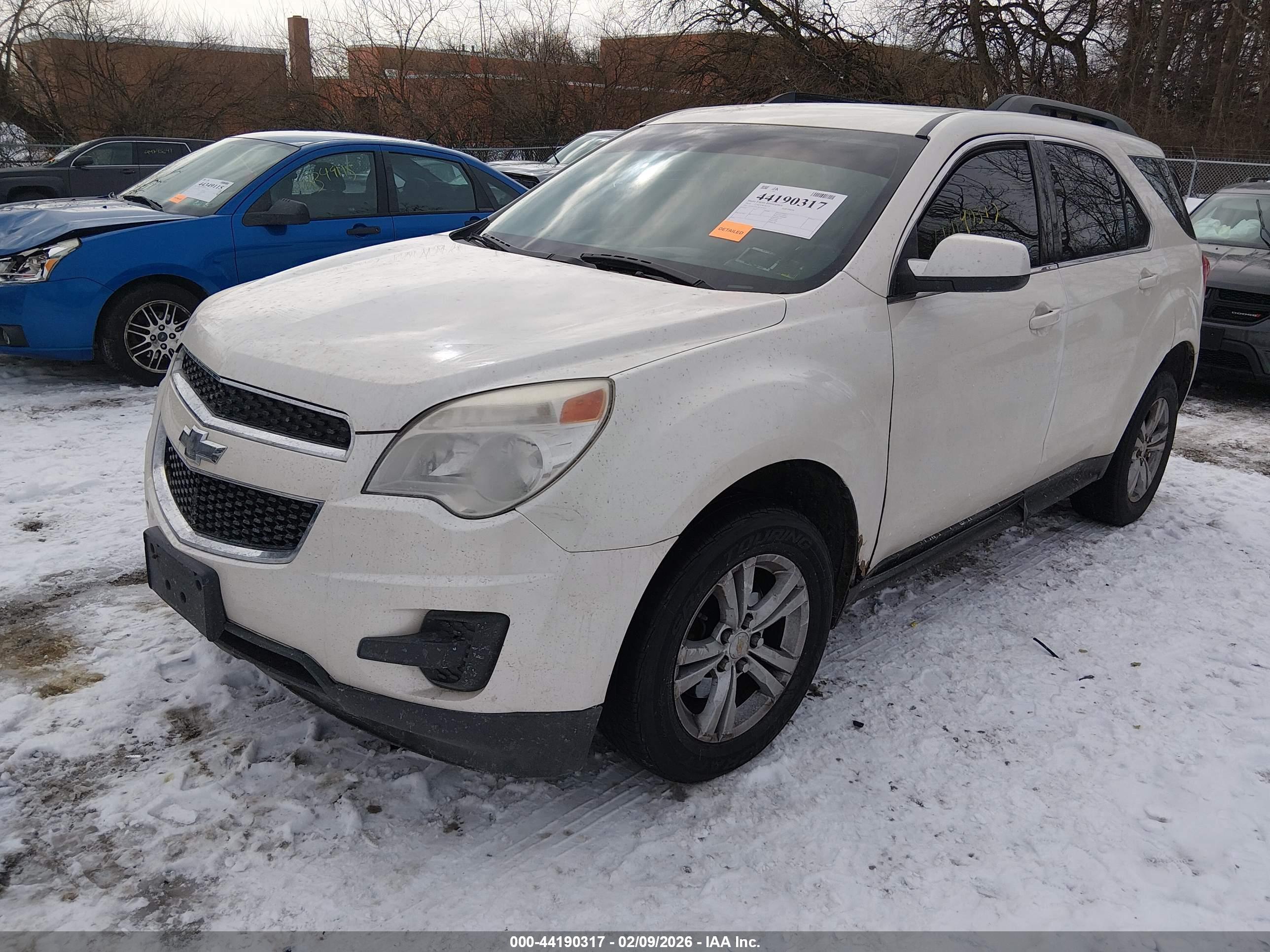 CHEVROLET EQUINOX image 2