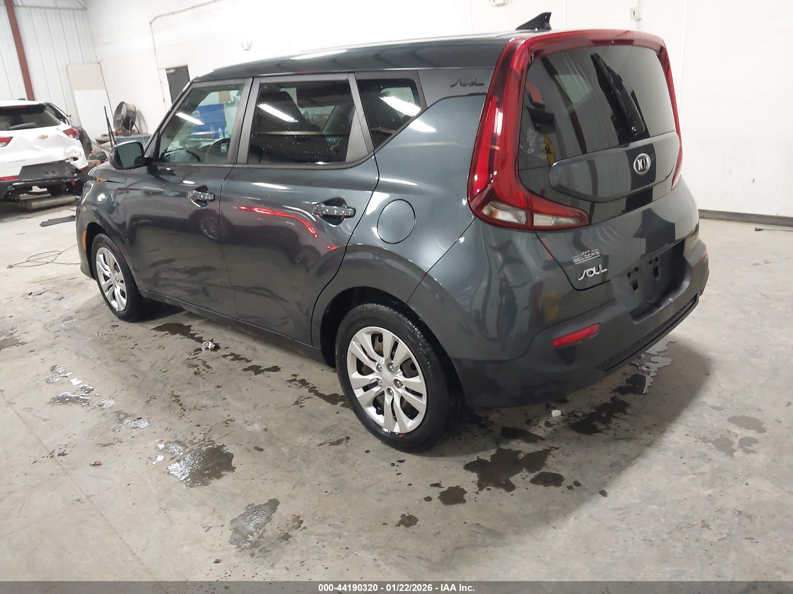 KIA SOUL image 3