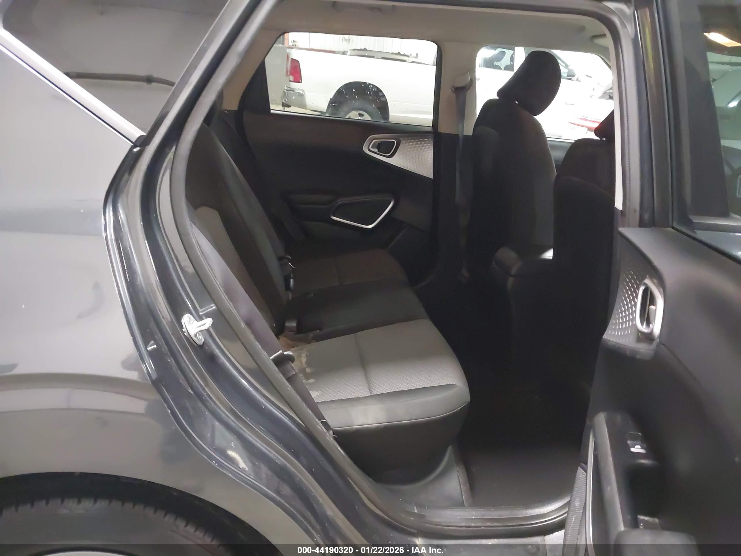 KIA SOUL image 8