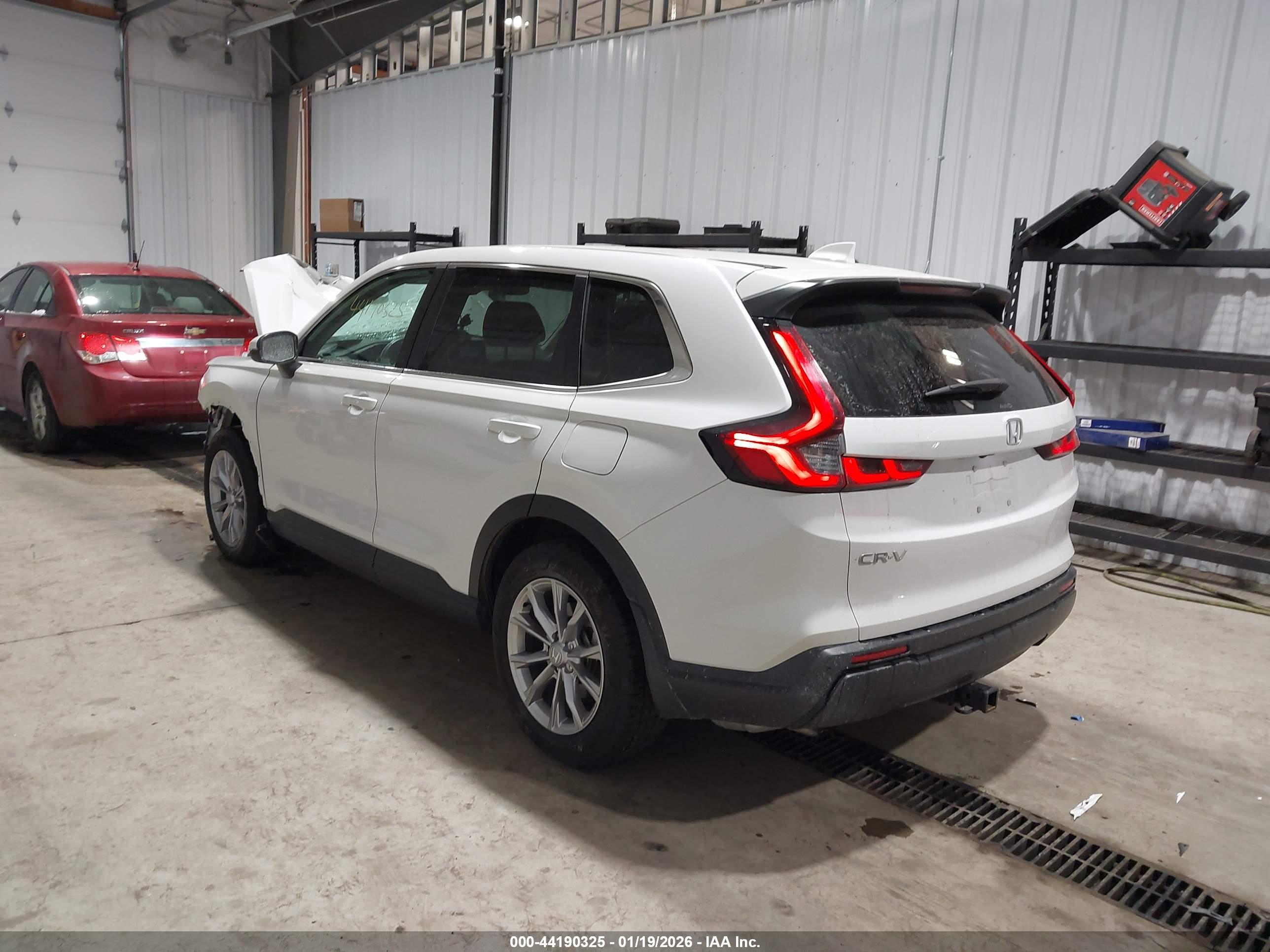 HONDA CR-V image 3