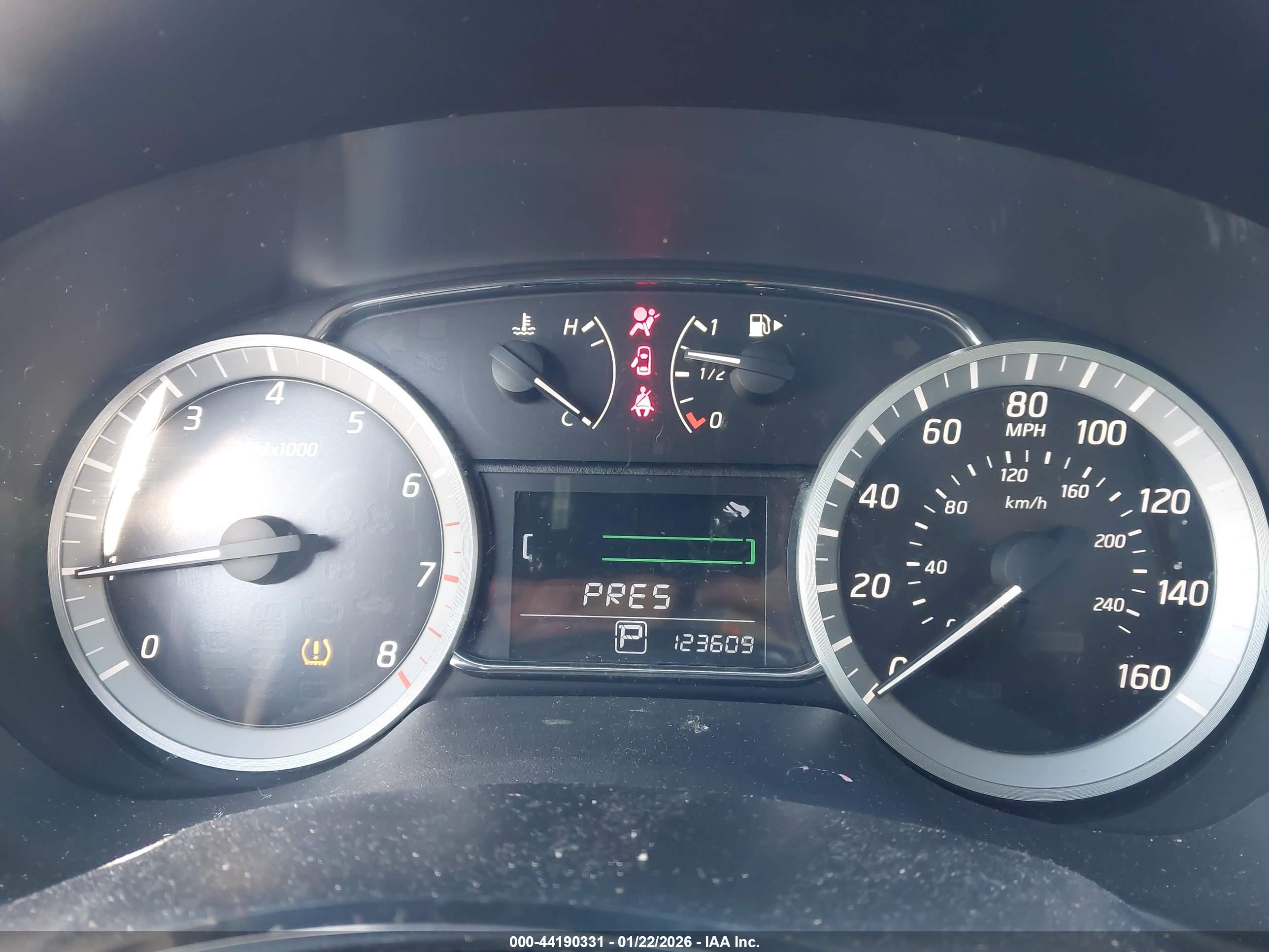 NISSAN SENTRA image 7