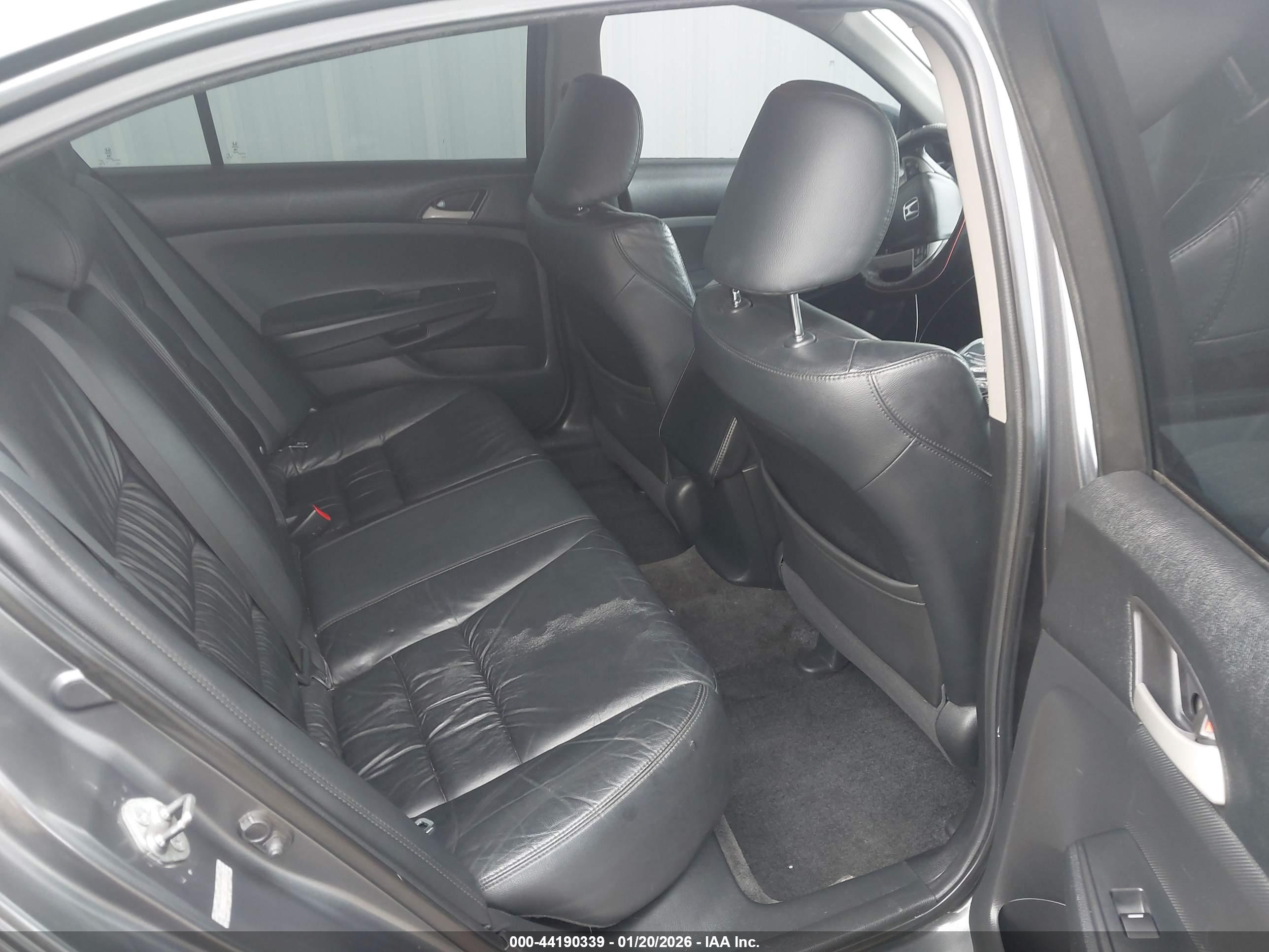 HONDA ACCORD image 8