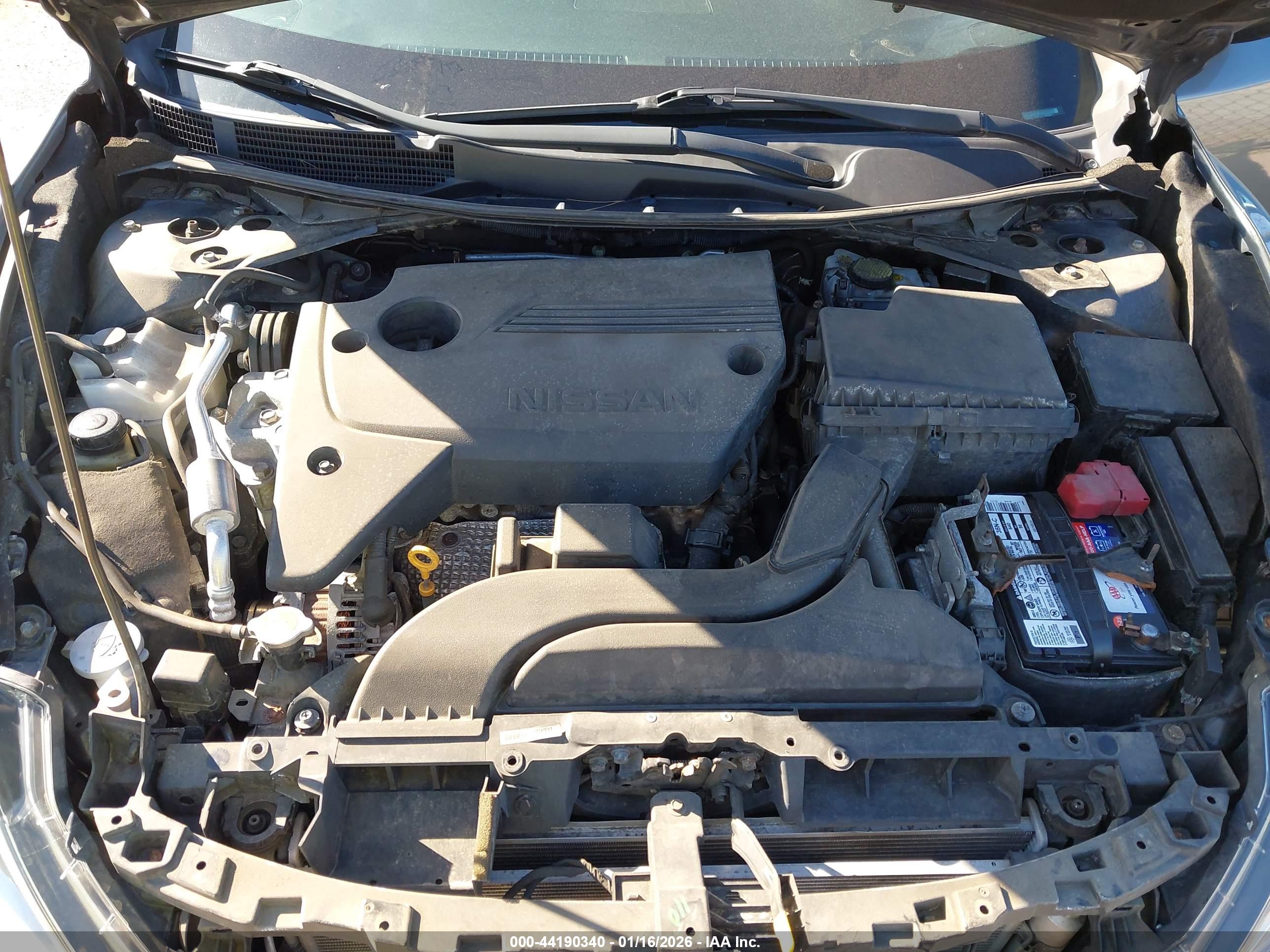 NISSAN ALTIMA image 10