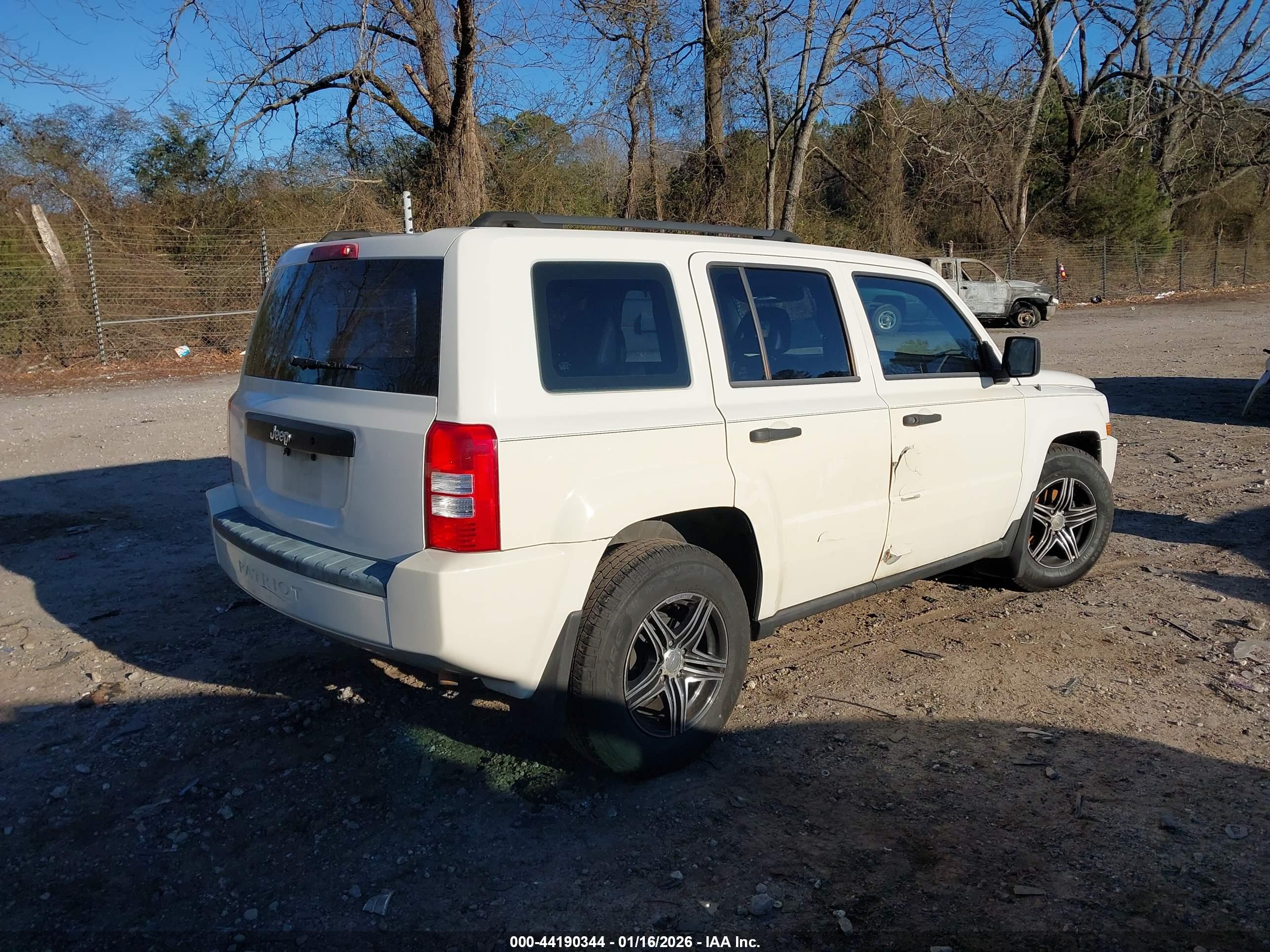 JEEP PATRIOT image 4
