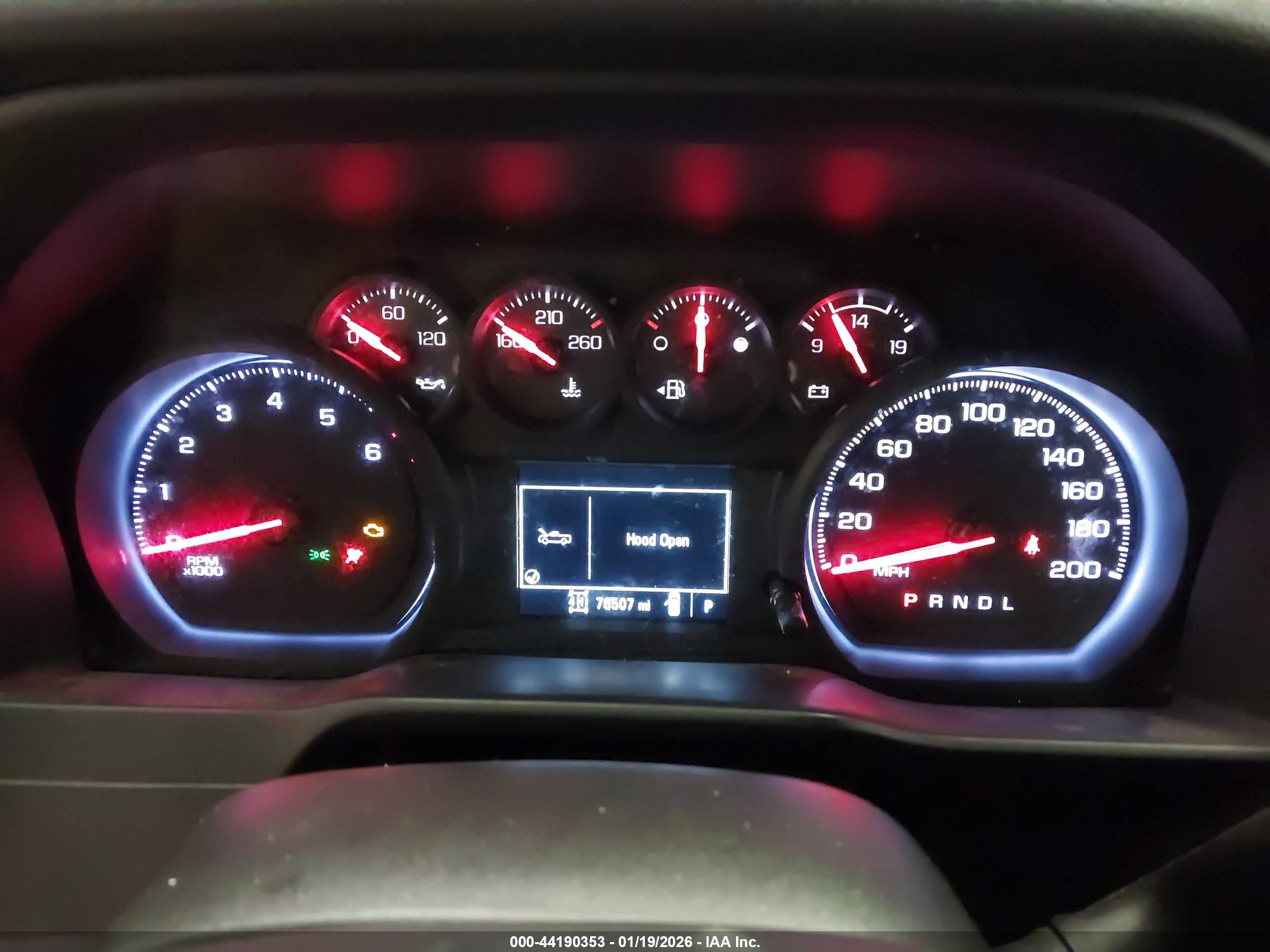 CHEVROLET SILVERADO image 7