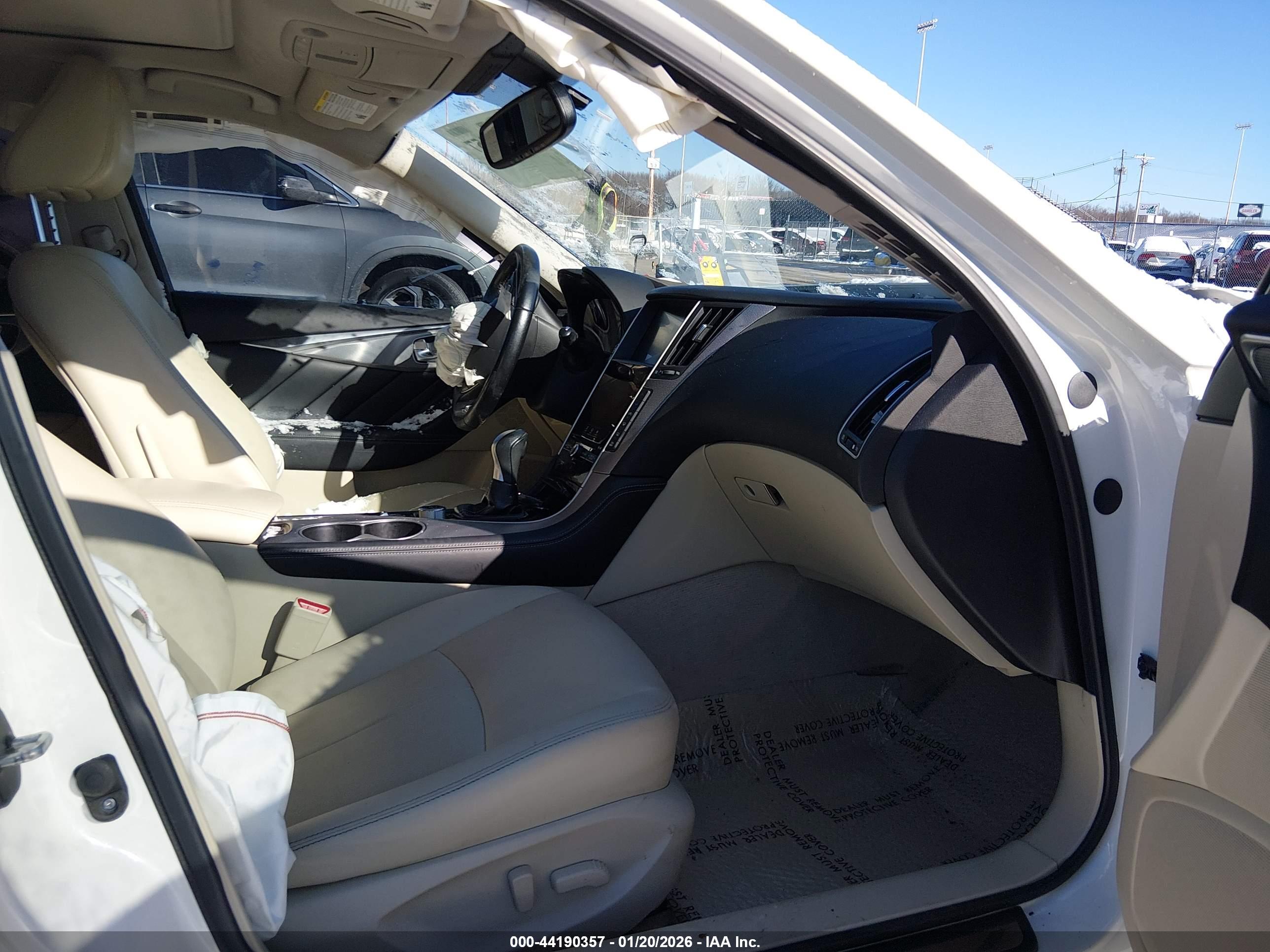 INFINITI Q50 image 5