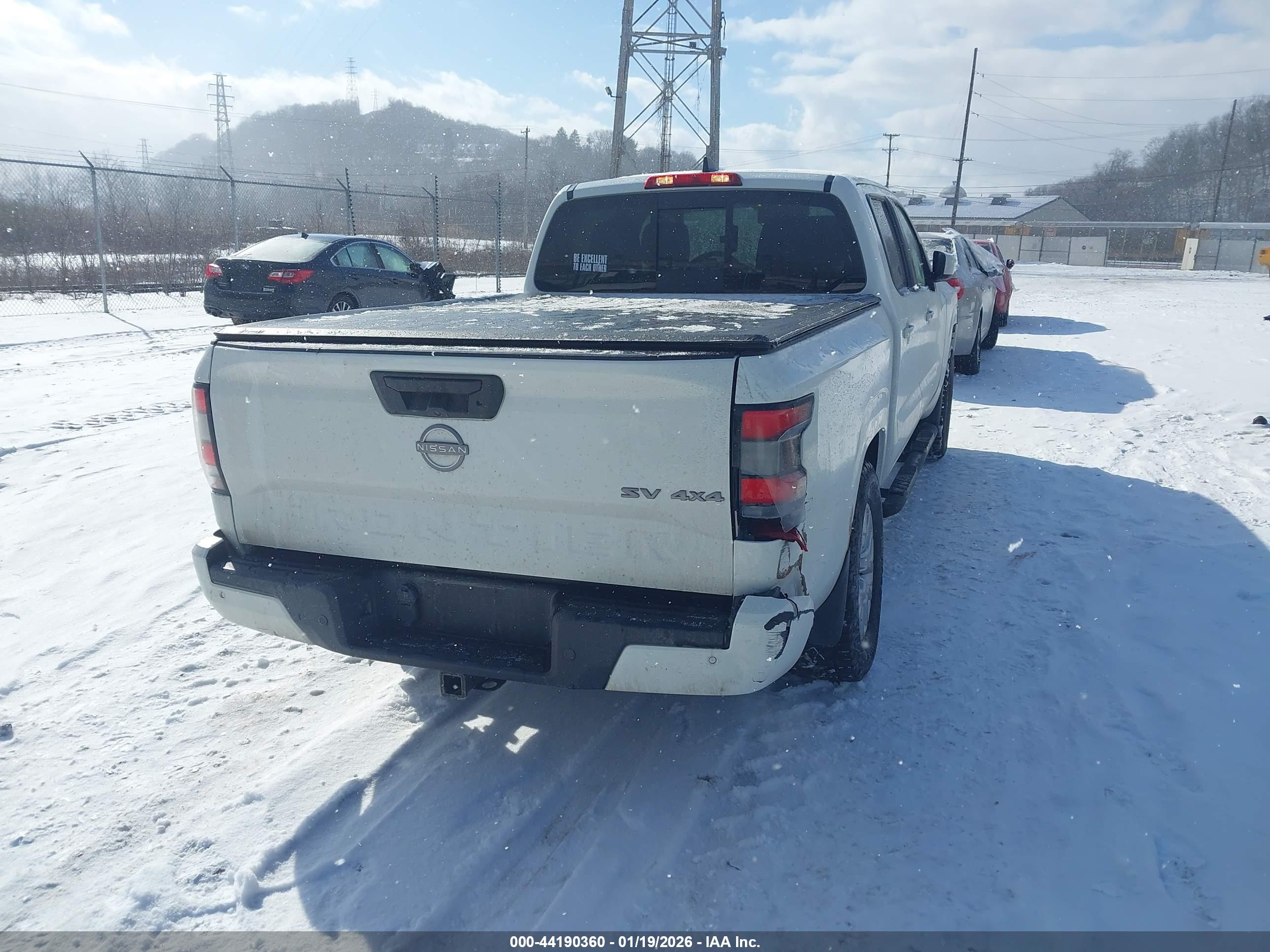 NISSAN FRONTIER image 4
