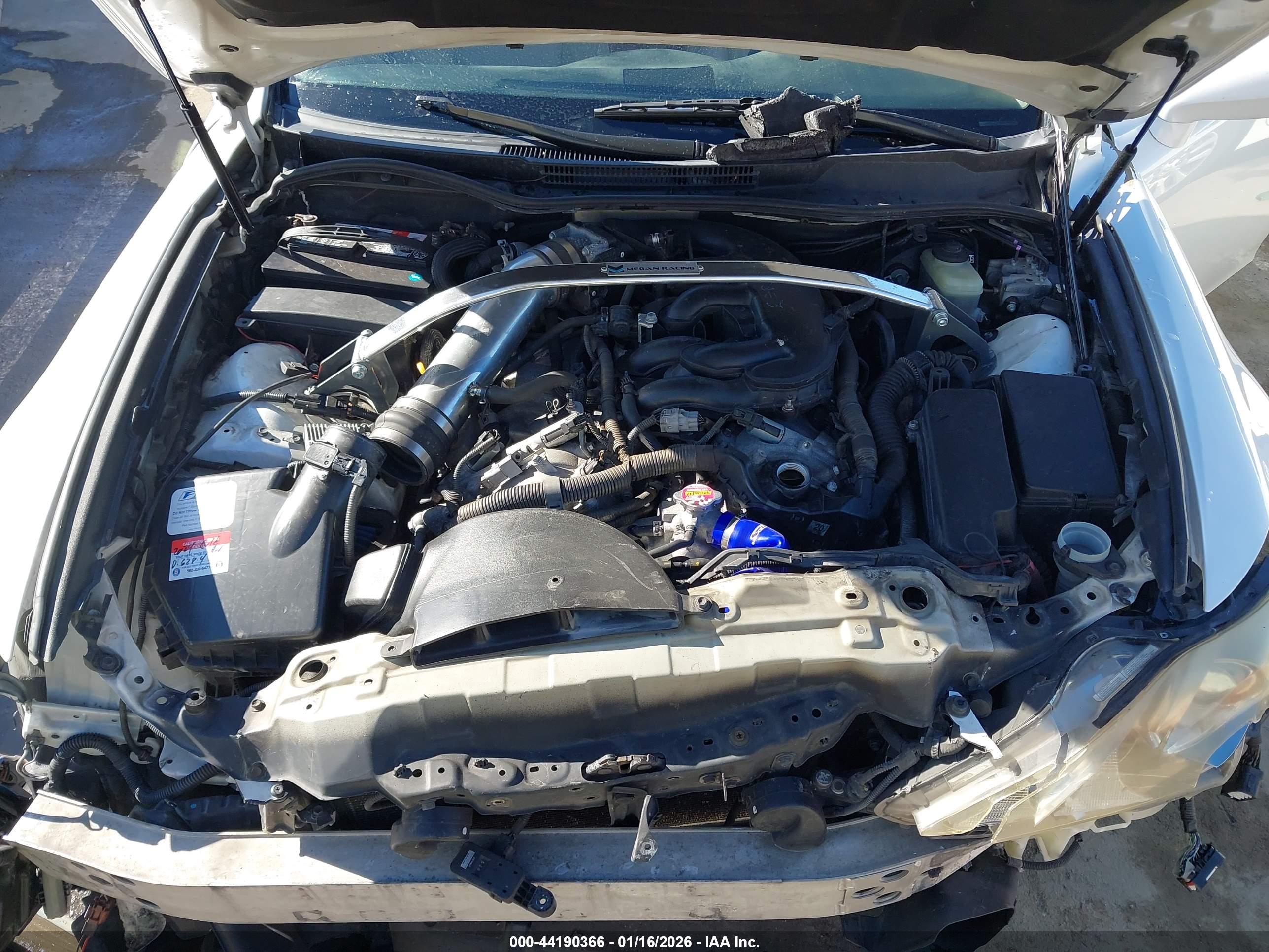 LEXUS IS image 10
