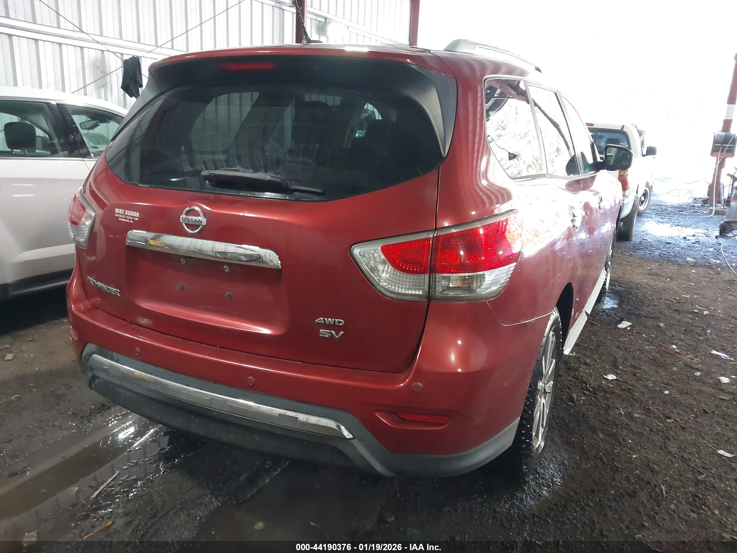 NISSAN PATHFINDER image 4