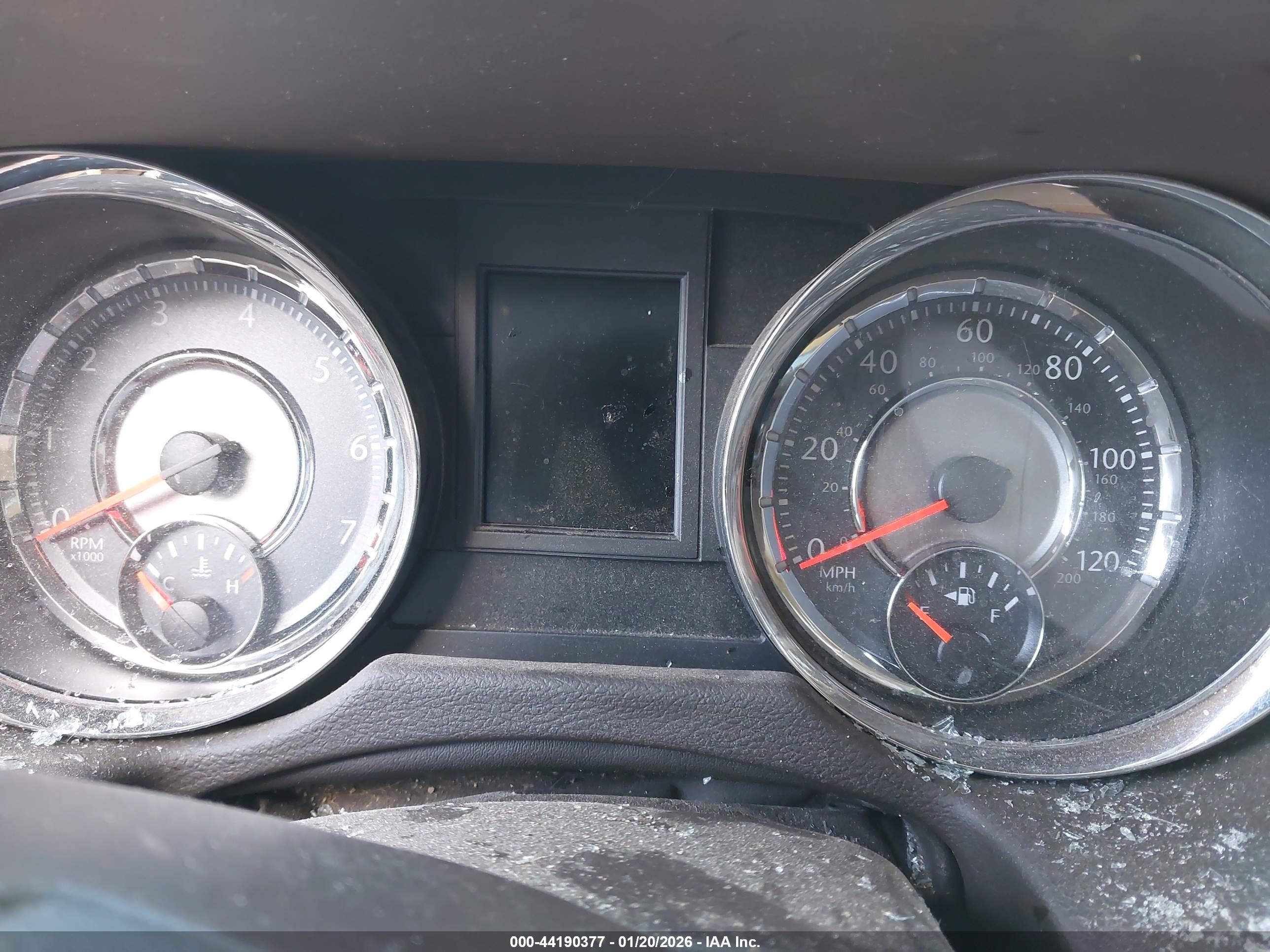 CHRYSLER TOWN image 7