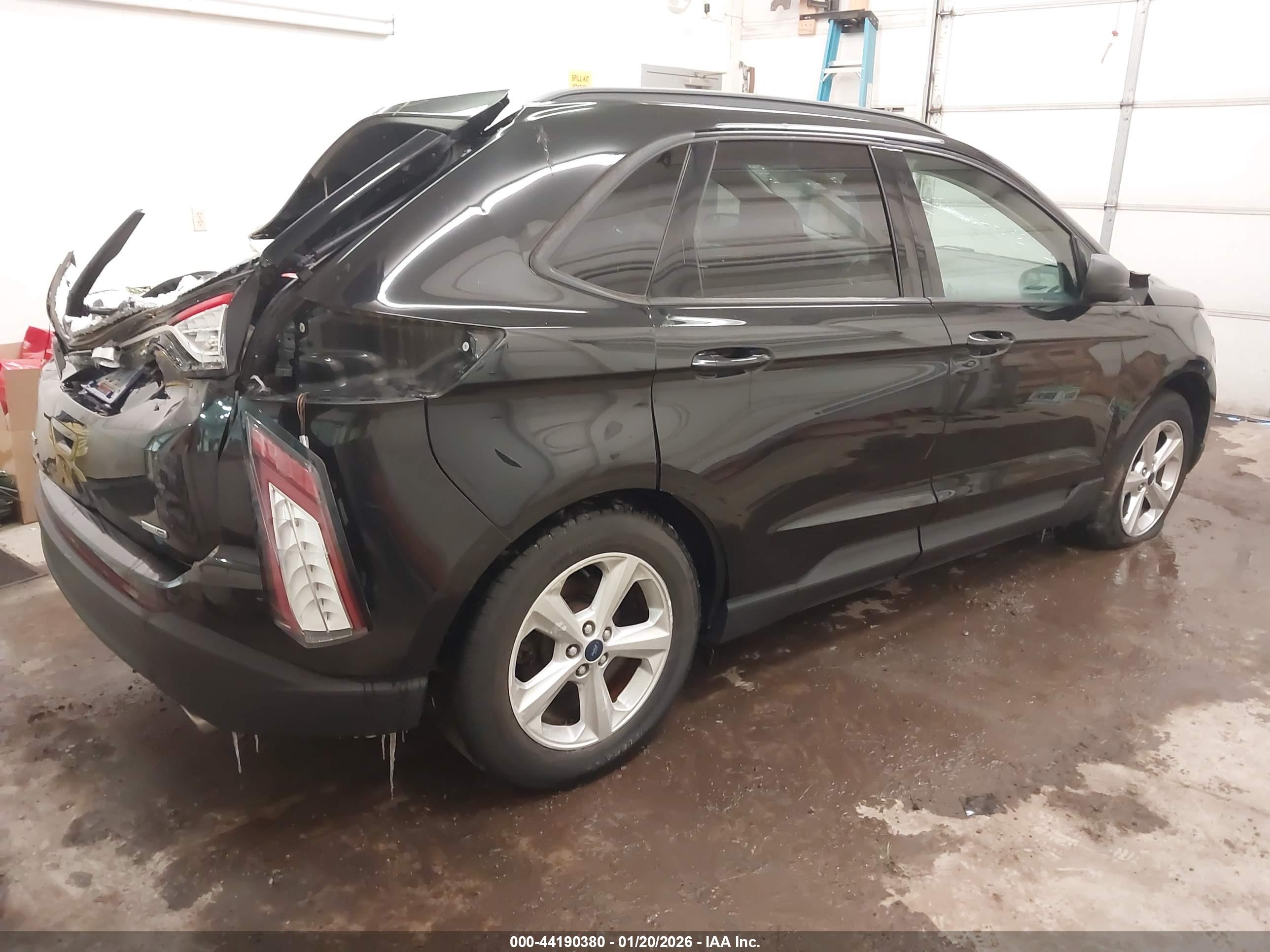 FORD EDGE image 4