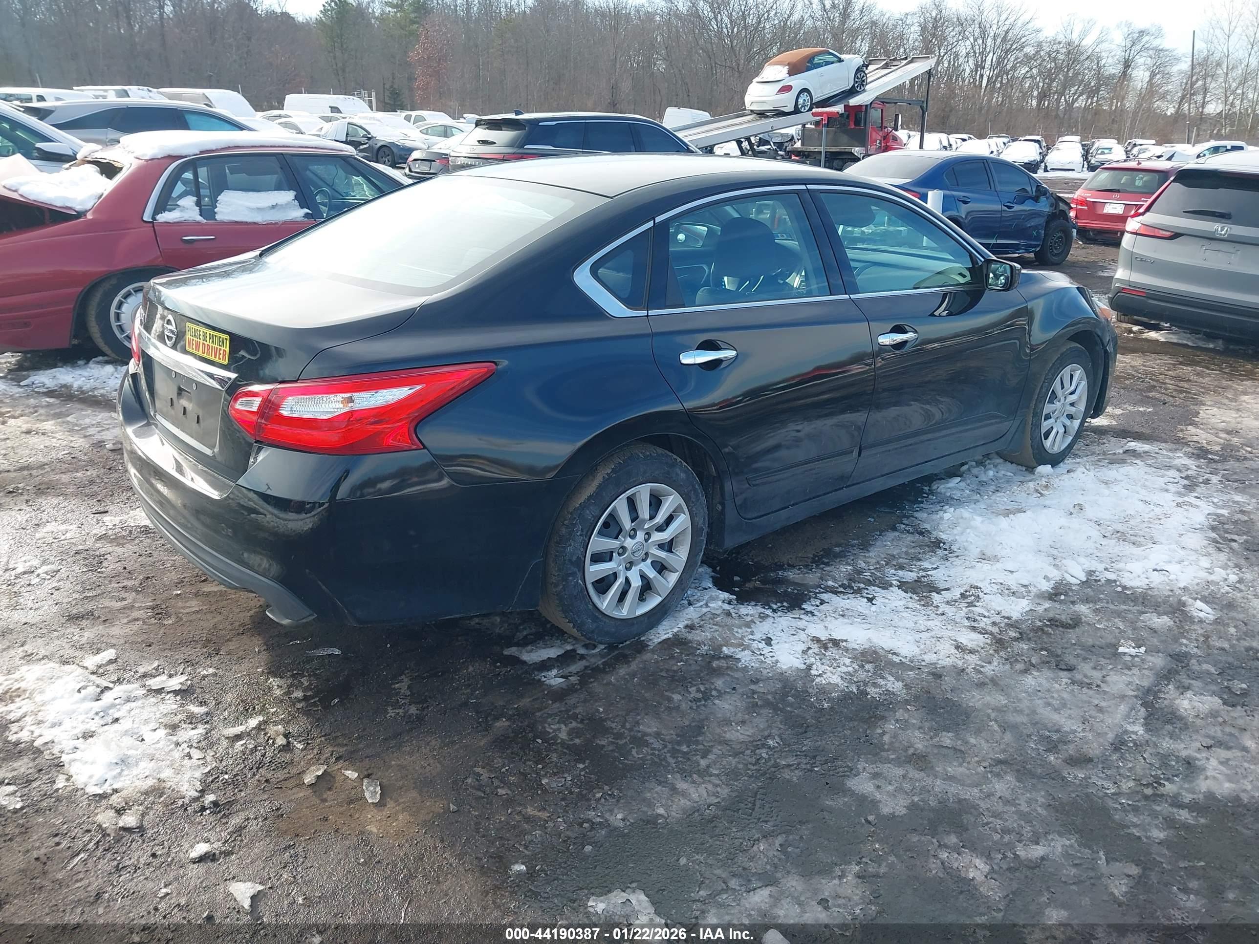 NISSAN ALTIMA image 4