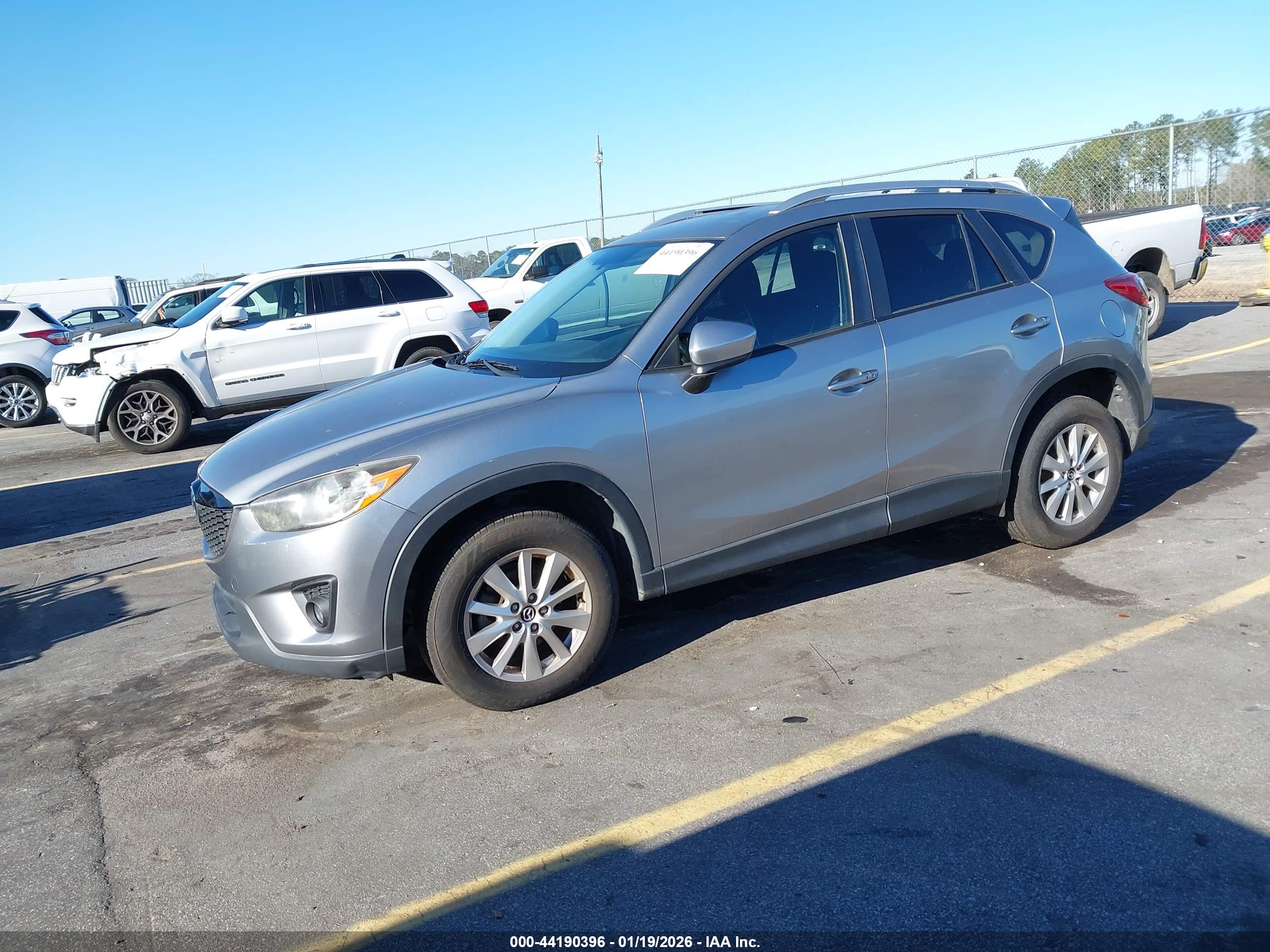MAZDA CX-5 image 2