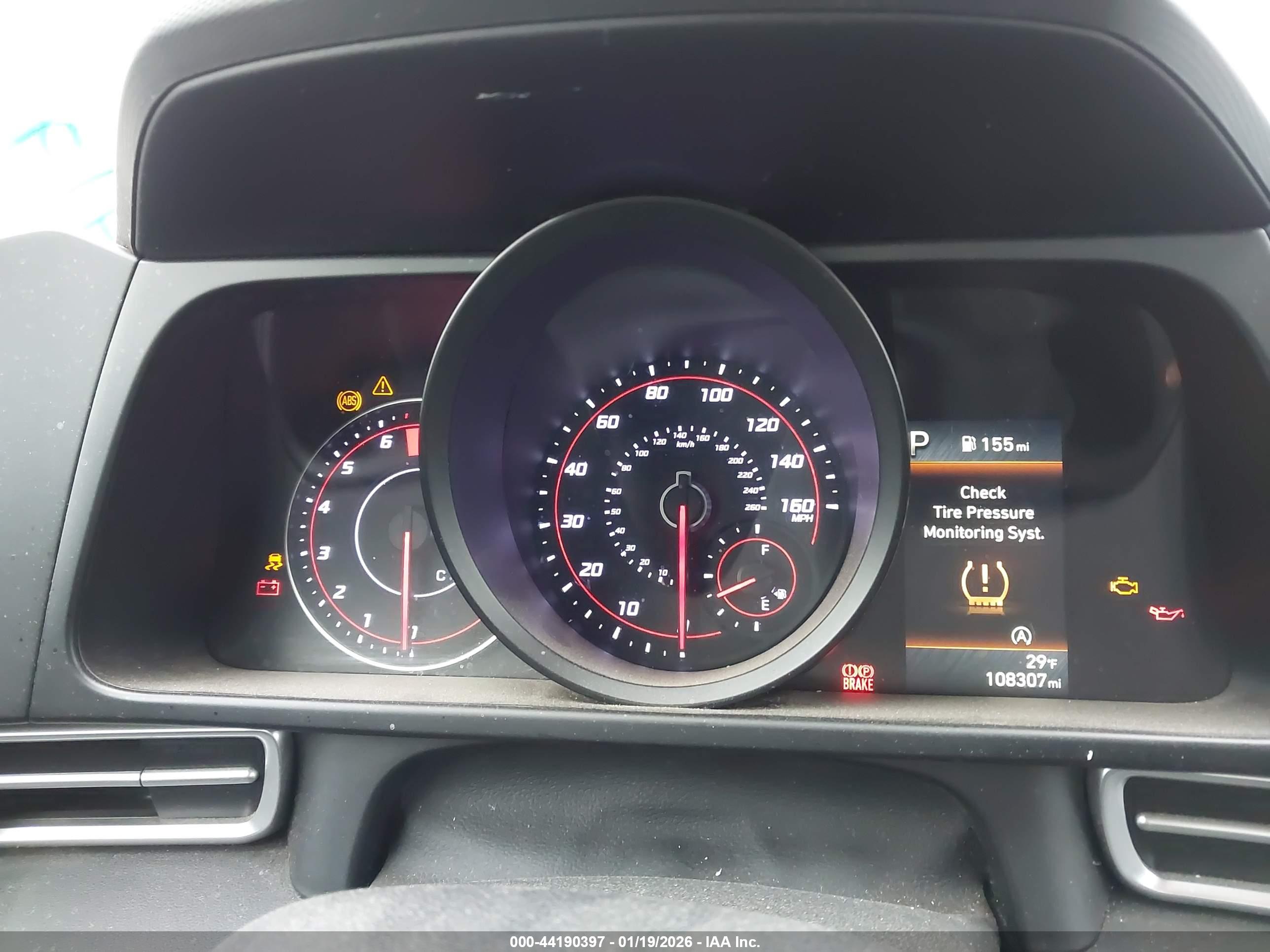 HYUNDAI ELANTRA image 7