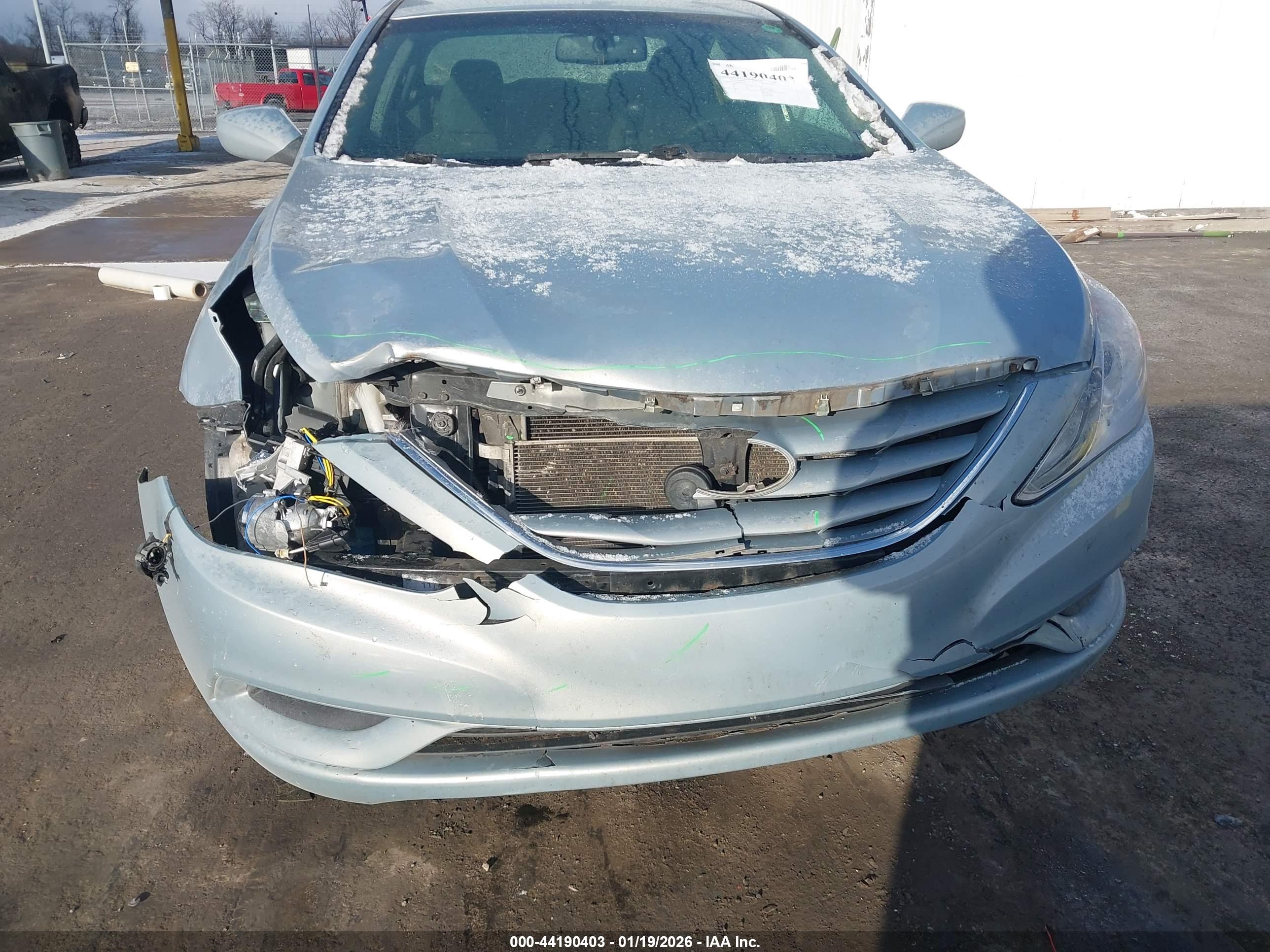 HYUNDAI SONATA image 6