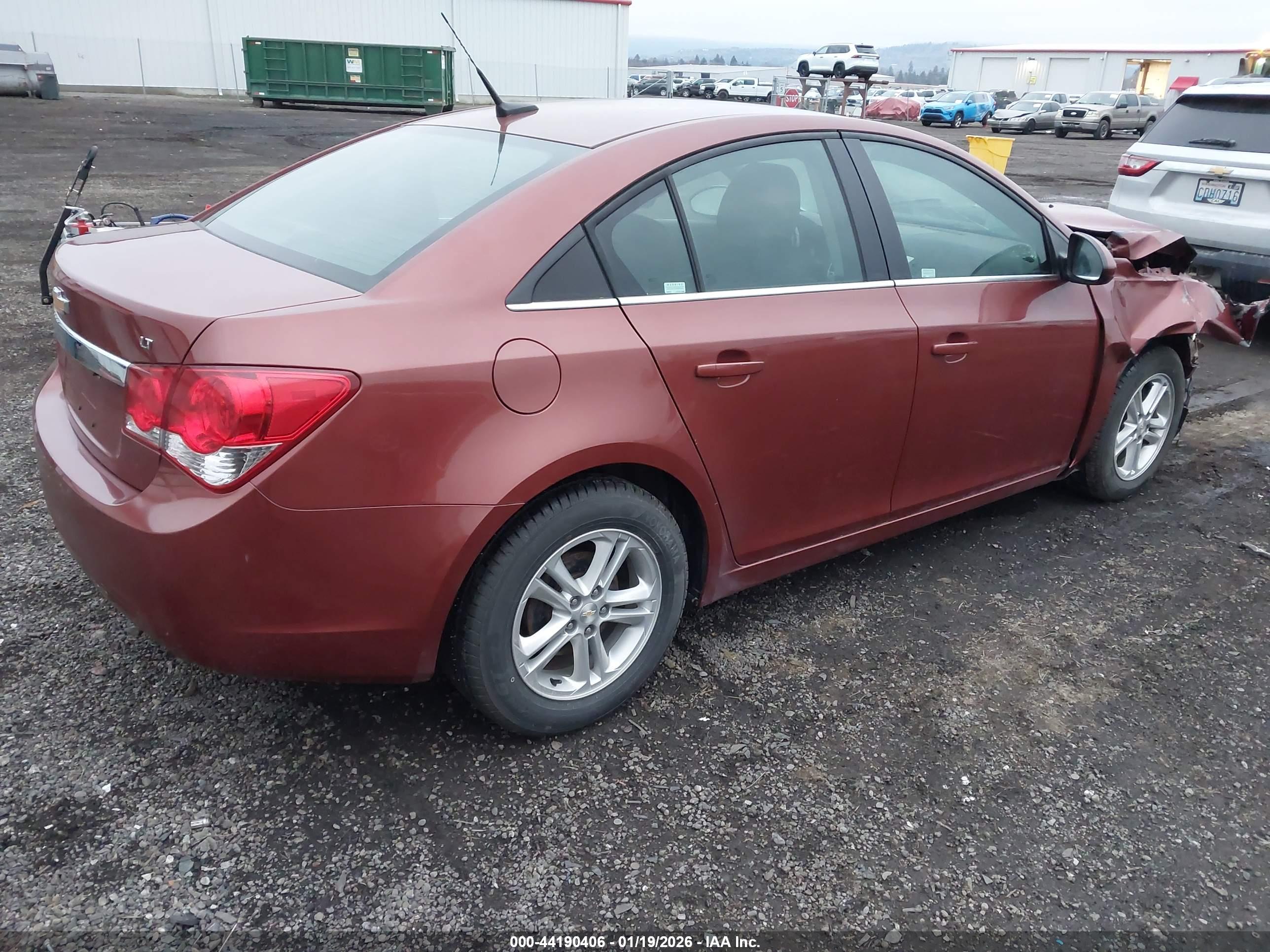 CHEVROLET CRUZE image 4