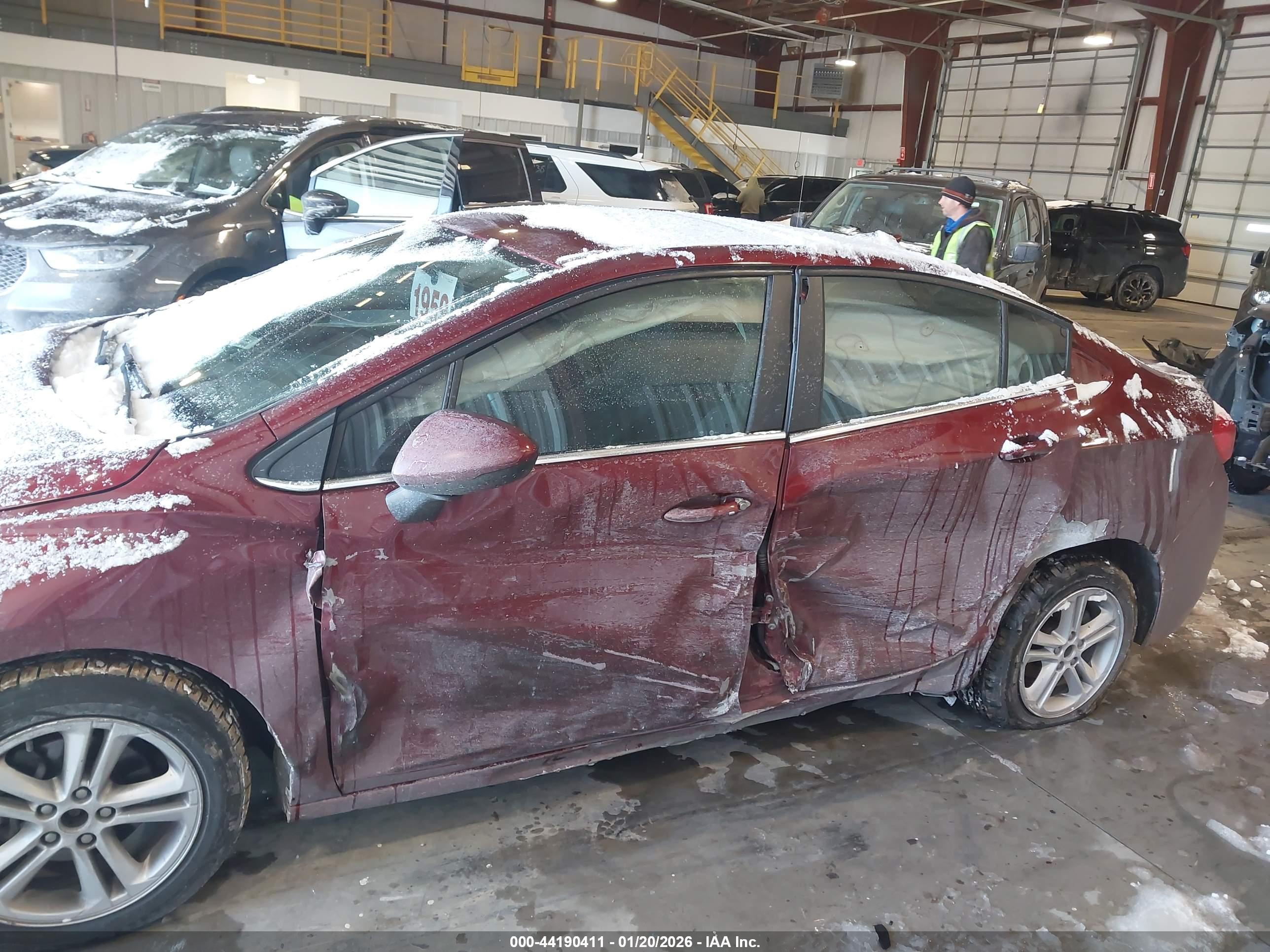 CHEVROLET CRUZE image 6