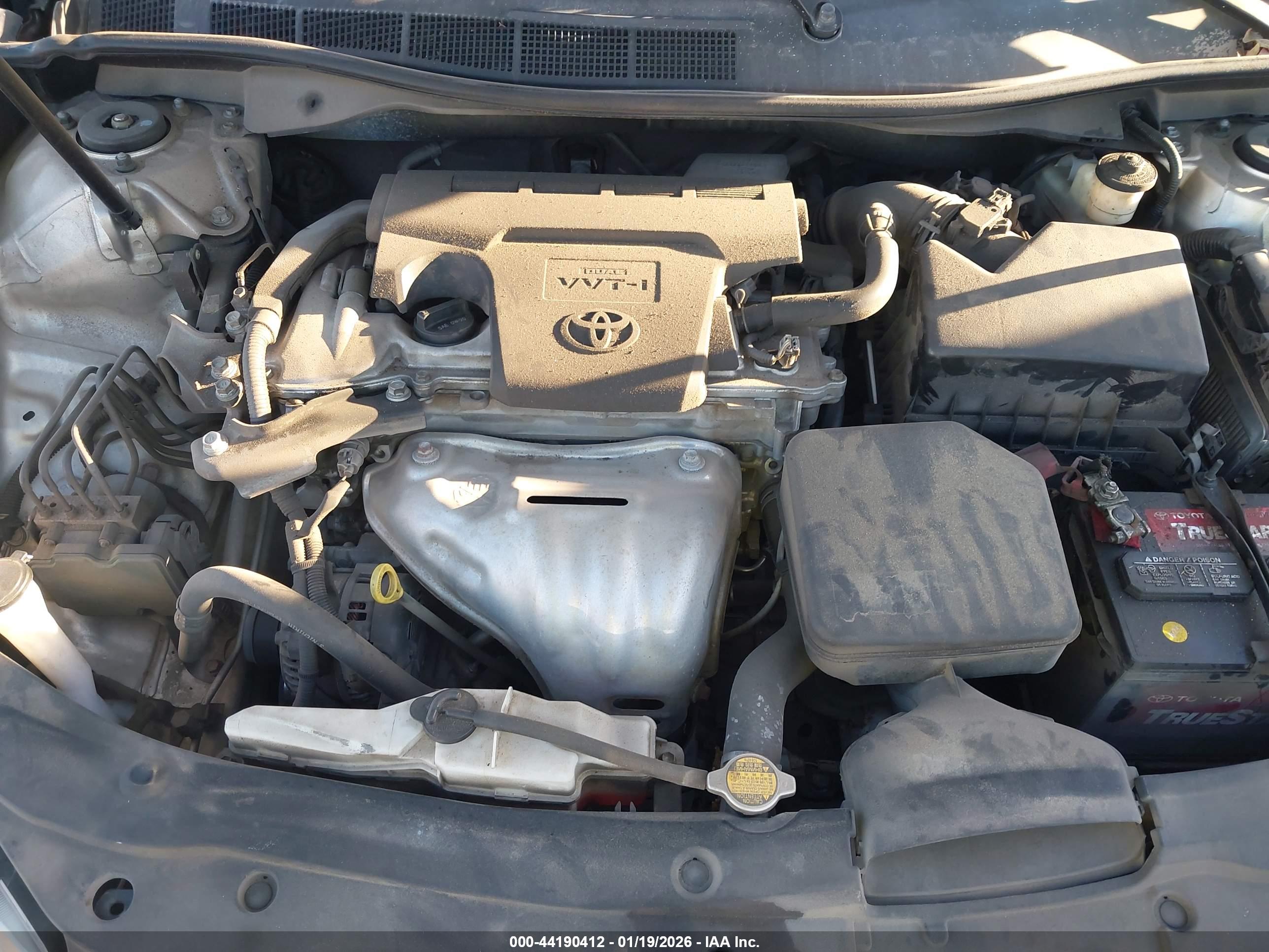 TOYOTA CAMRY image 10