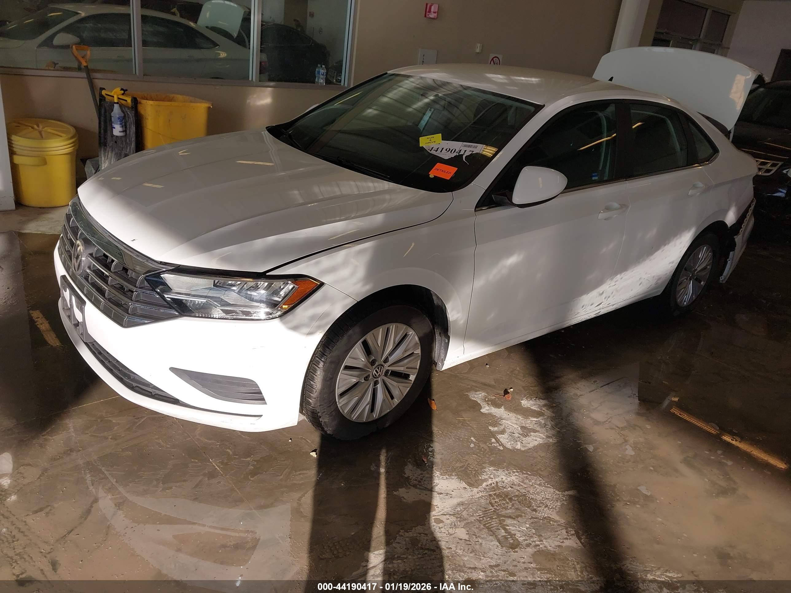 VOLKSWAGEN JETTA image 2