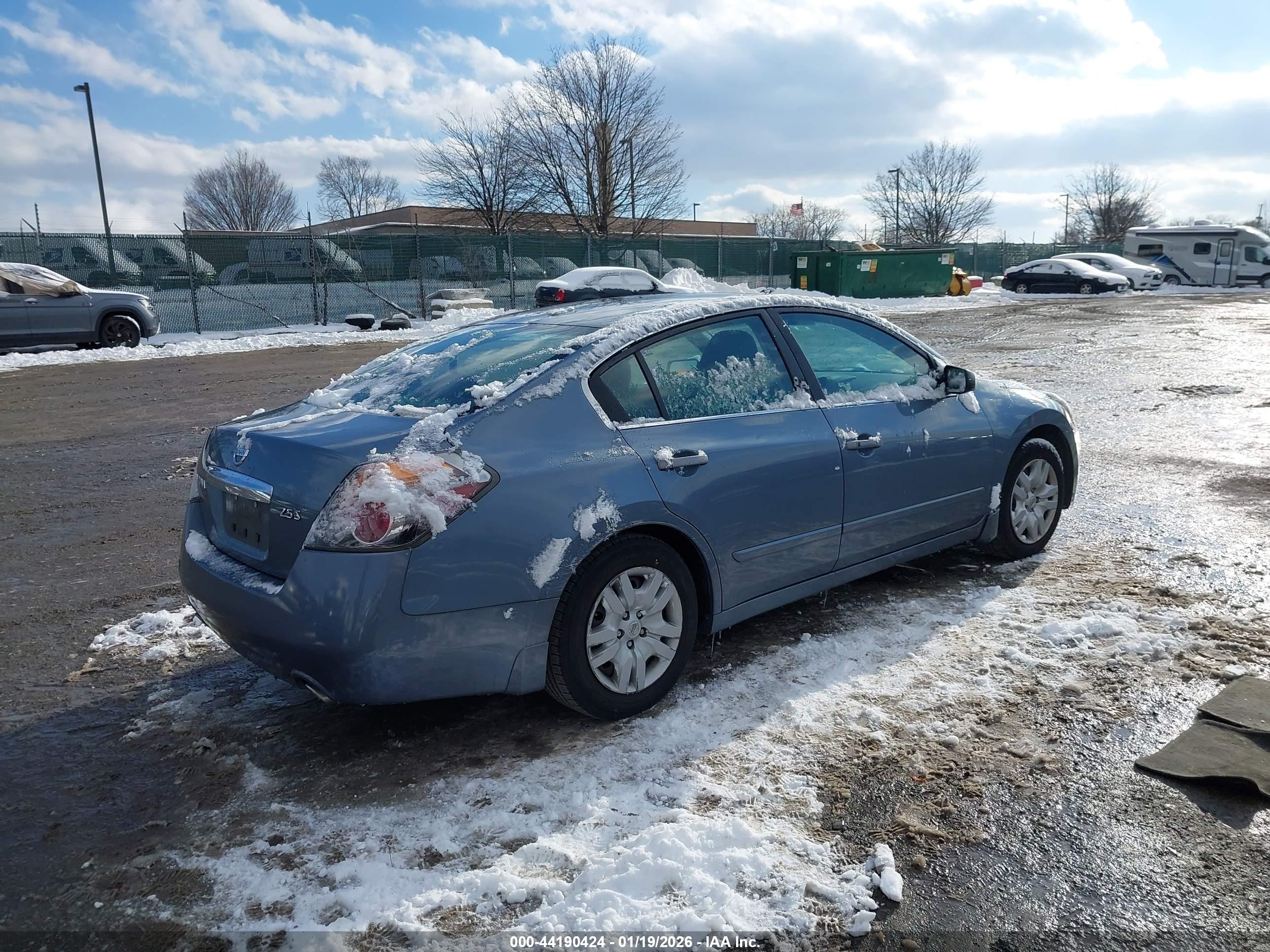 NISSAN ALTIMA image 4