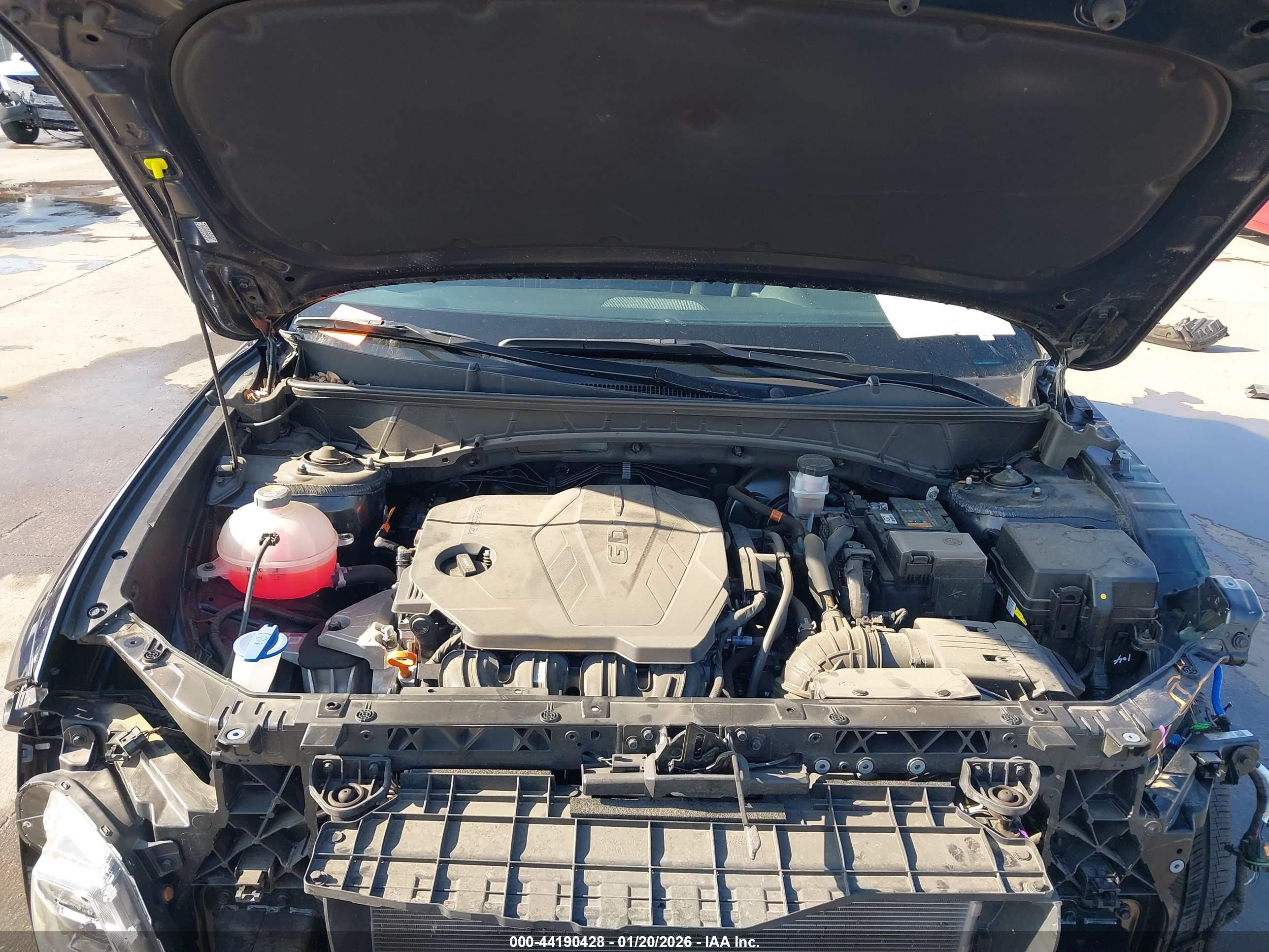 HYUNDAI TUCSON image 10