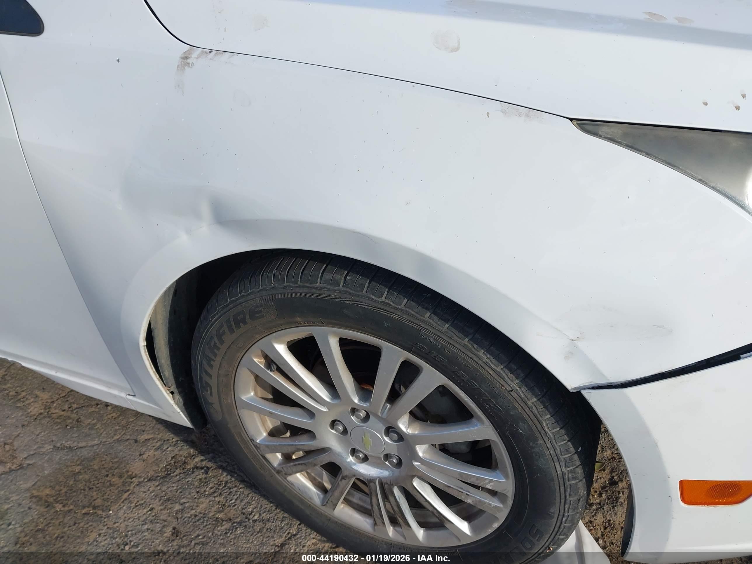 CHEVROLET CRUZE image 6