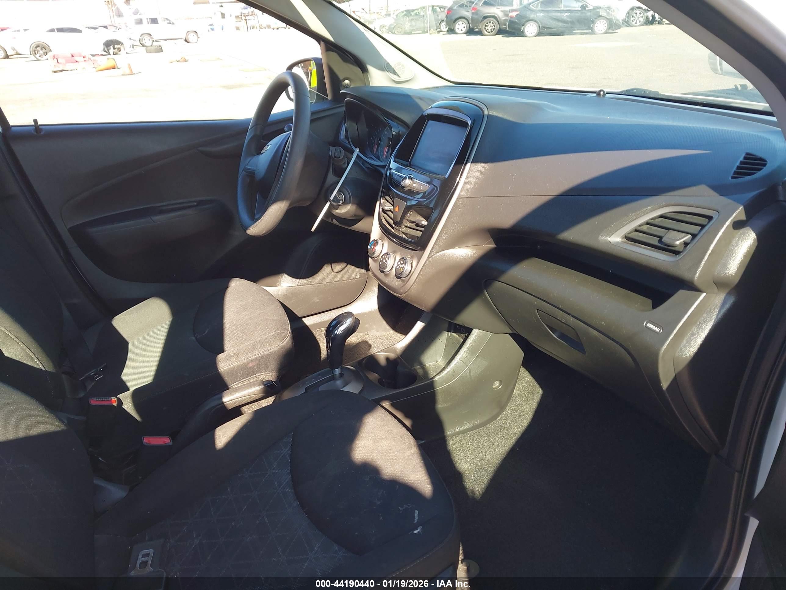 CHEVROLET SPARK image 5